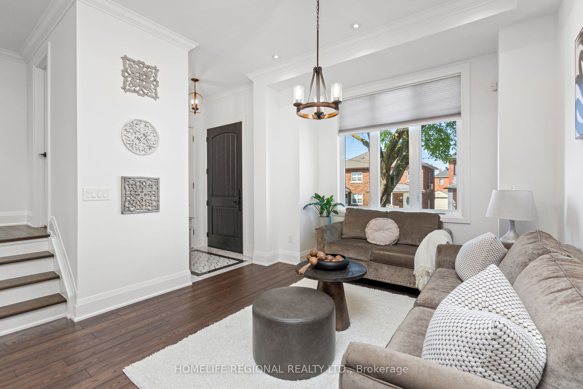 313 Robina Avenue Property Photo 4