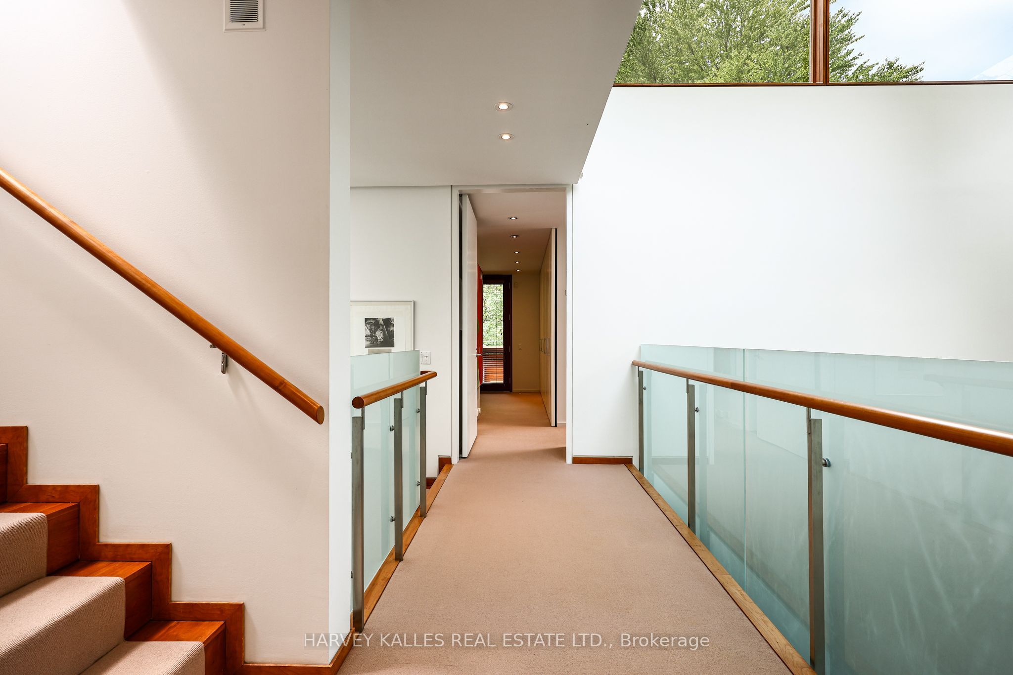 36 Millbank Avenue Property Photo 27