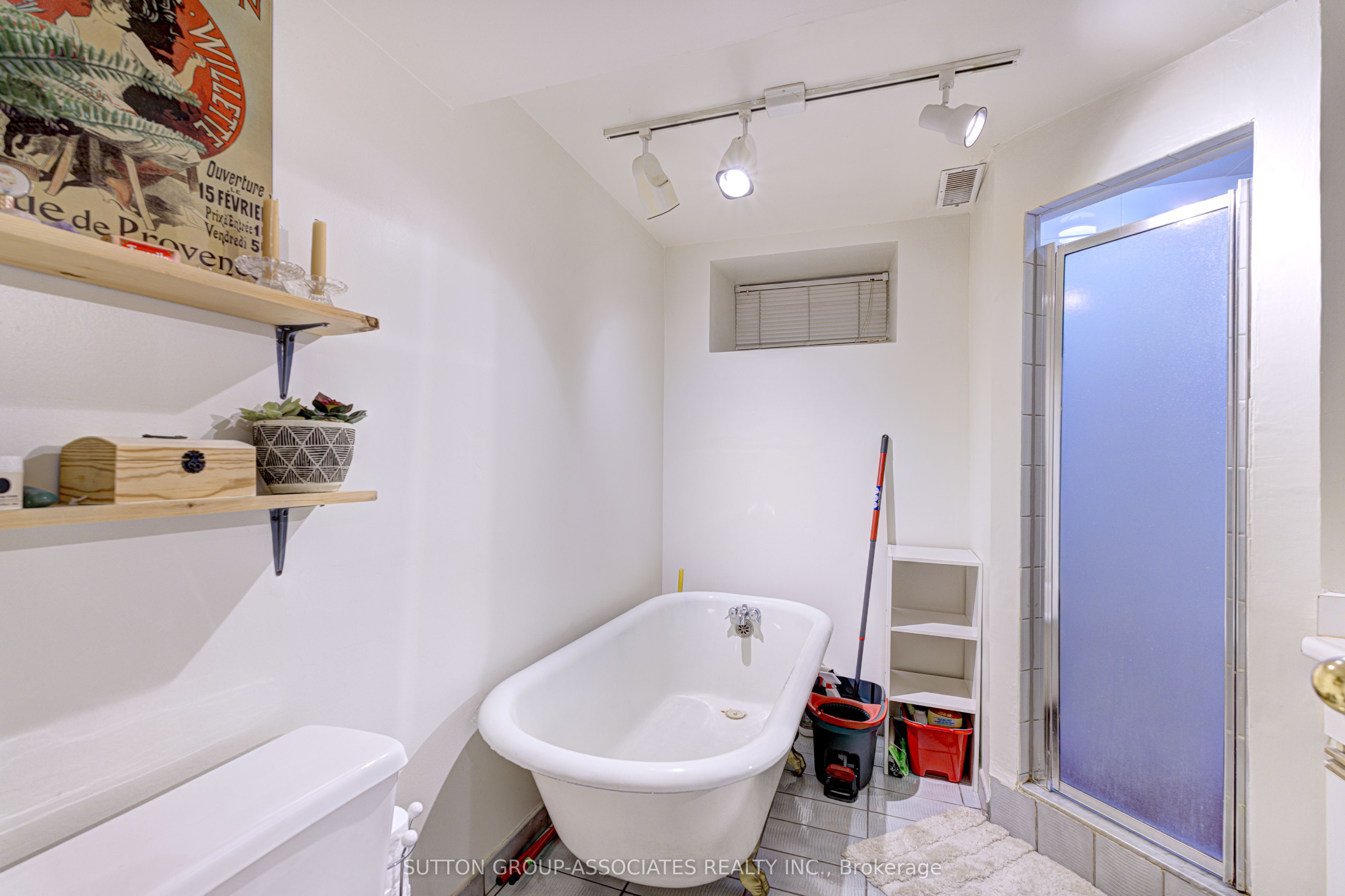 192 Albany Avenue Basement Property Photo 19