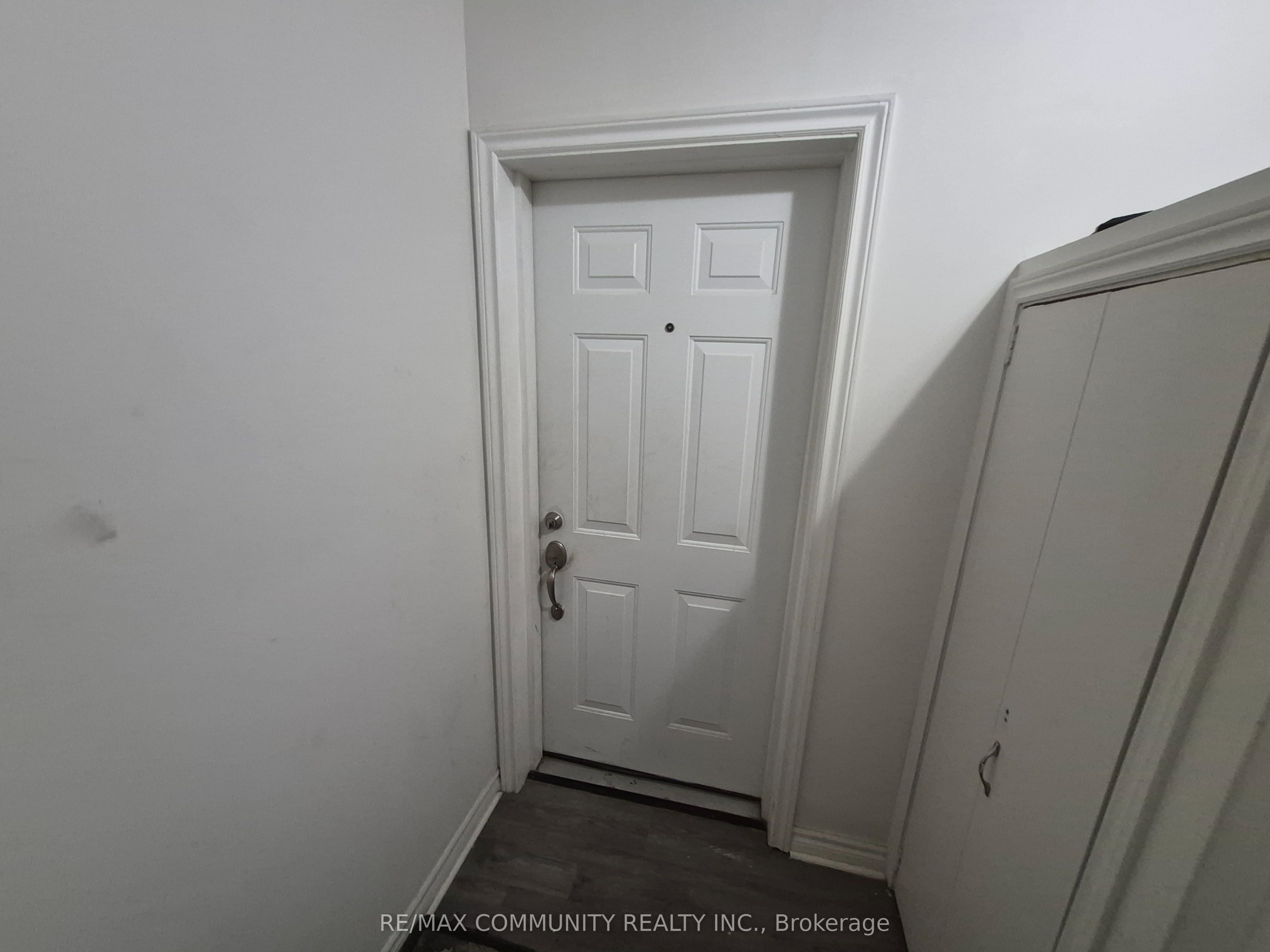 636 Vaughan Road Property Photo 5