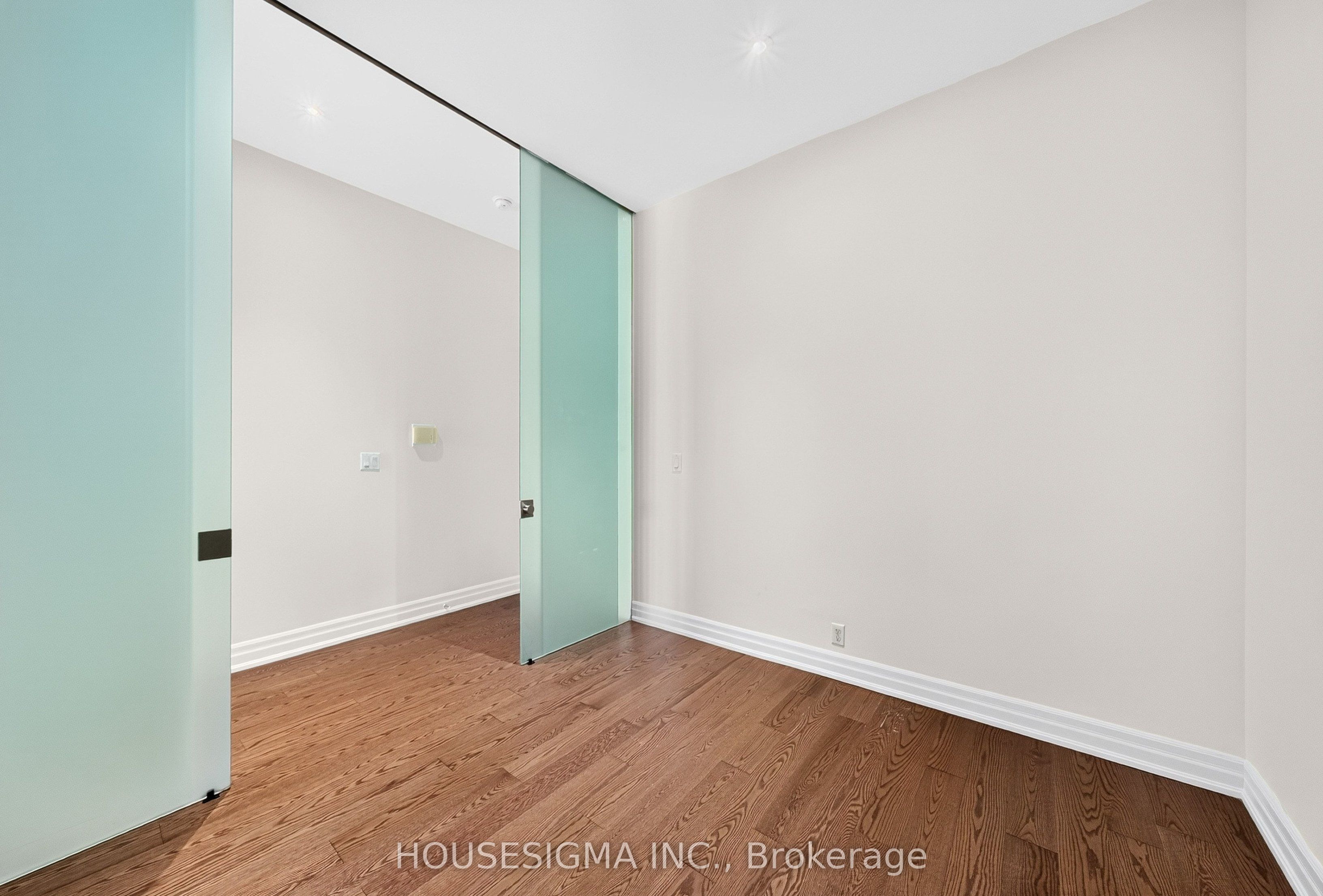 797 Don Mills Road 804 Property Photo 11