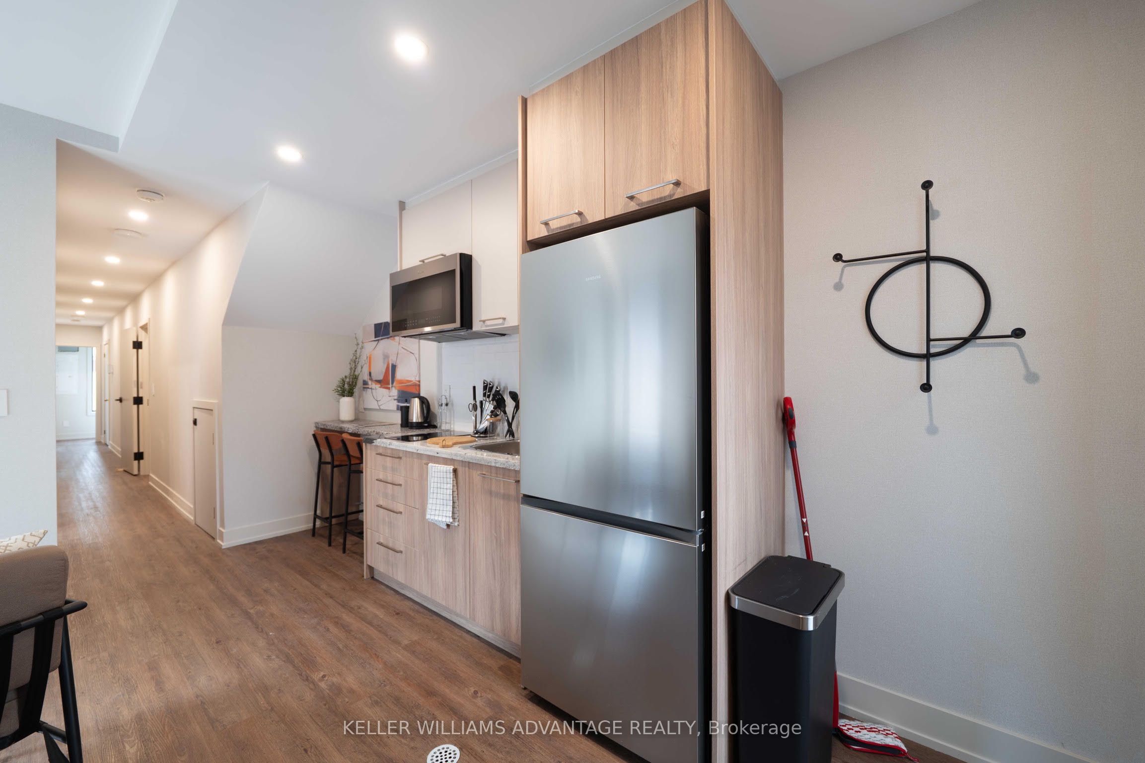 23 Ross Street 2 Property Photo 4