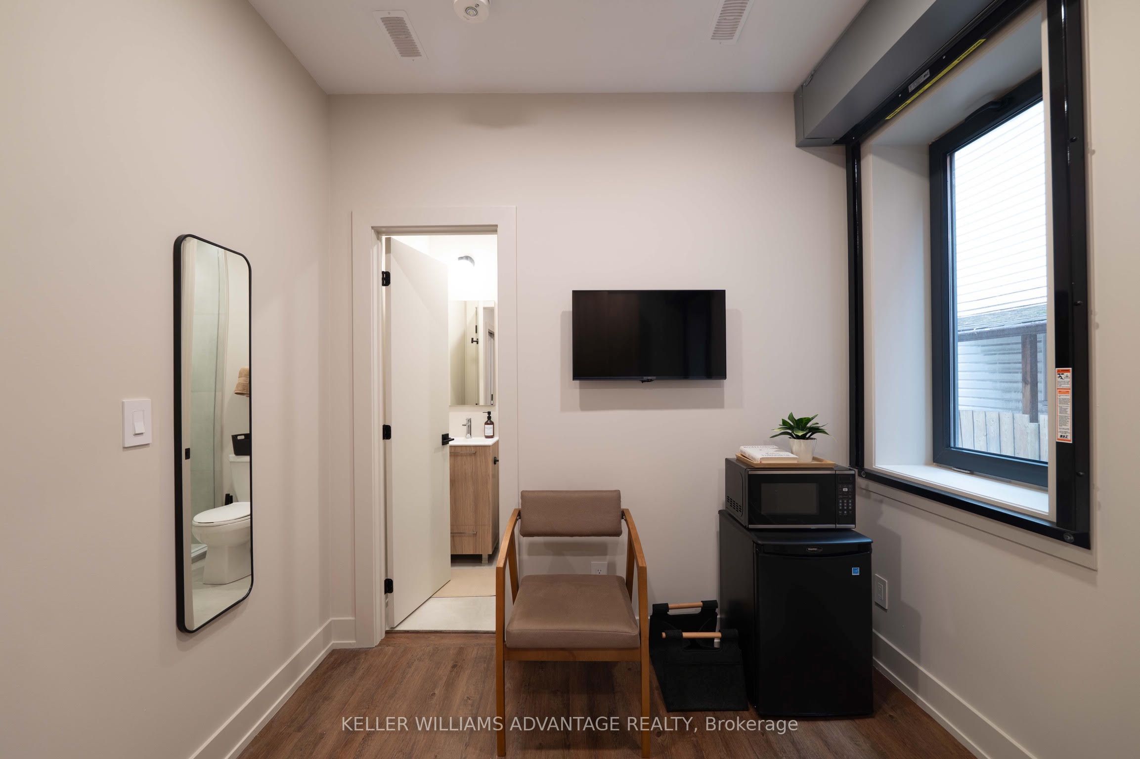 23 Ross Street 2 Property Photo 10