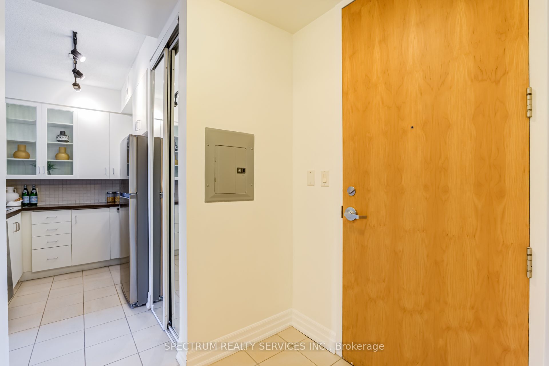 70 Alexander Street 301 Property Photo 21
