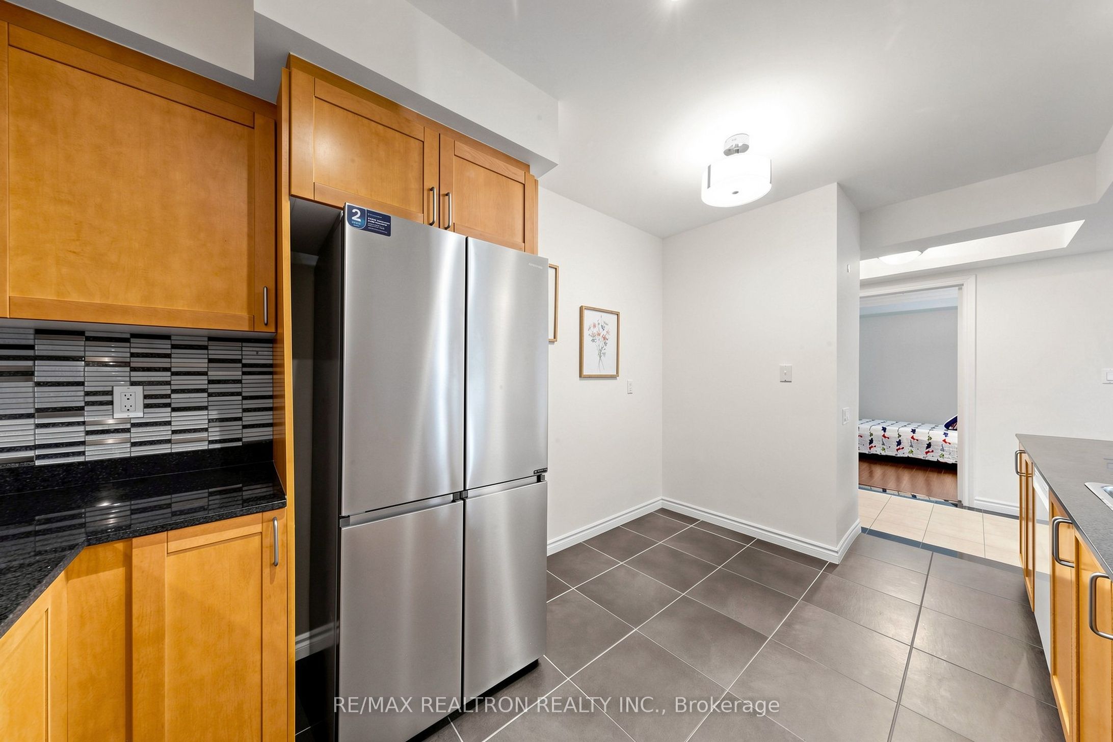 18 William Carson Crescent 211 Property Photo 17