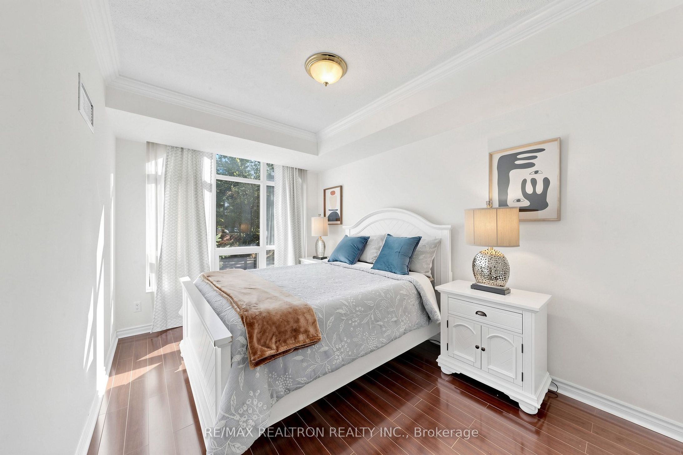 18 William Carson Crescent 211 Property Photo 23