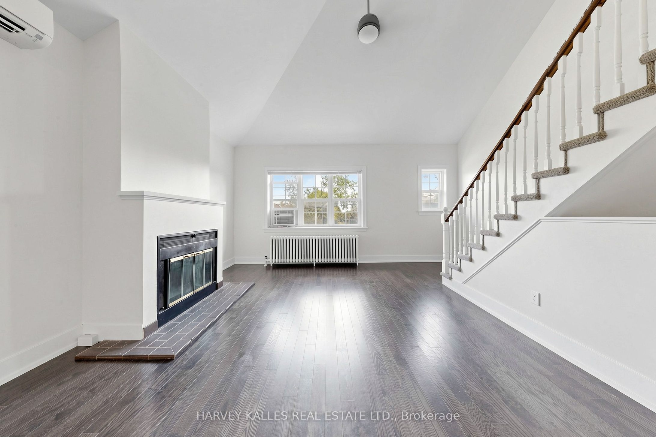 1170 Avenue Road 2 Property Photo 1