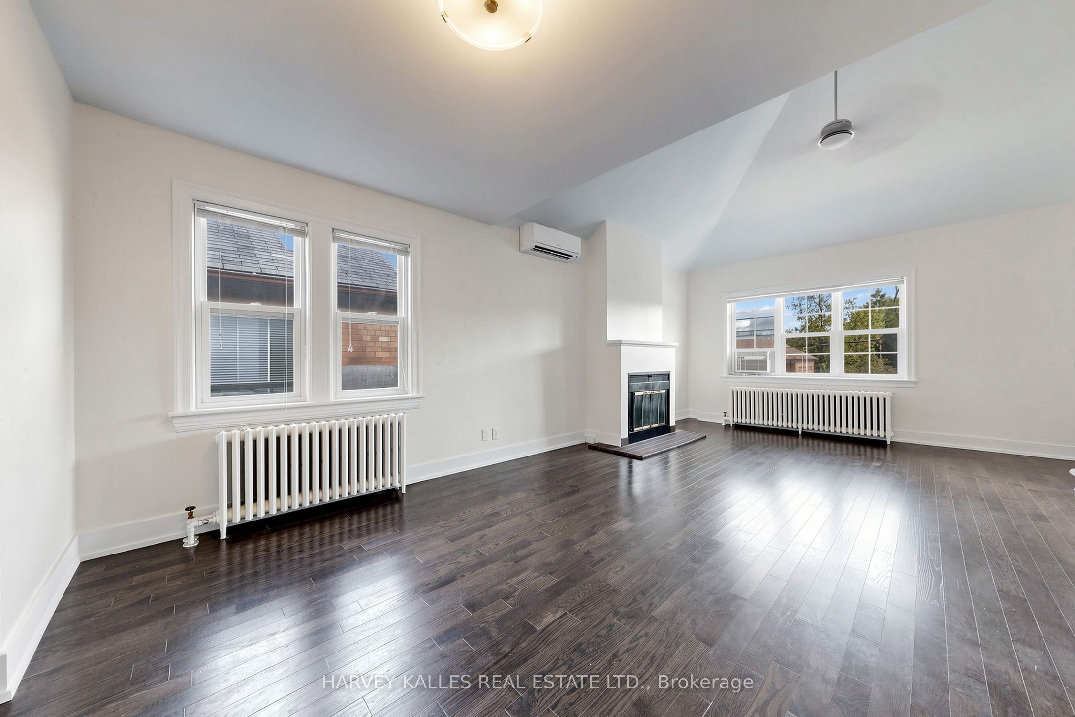 1170 Avenue Road 2 Property Photo 4