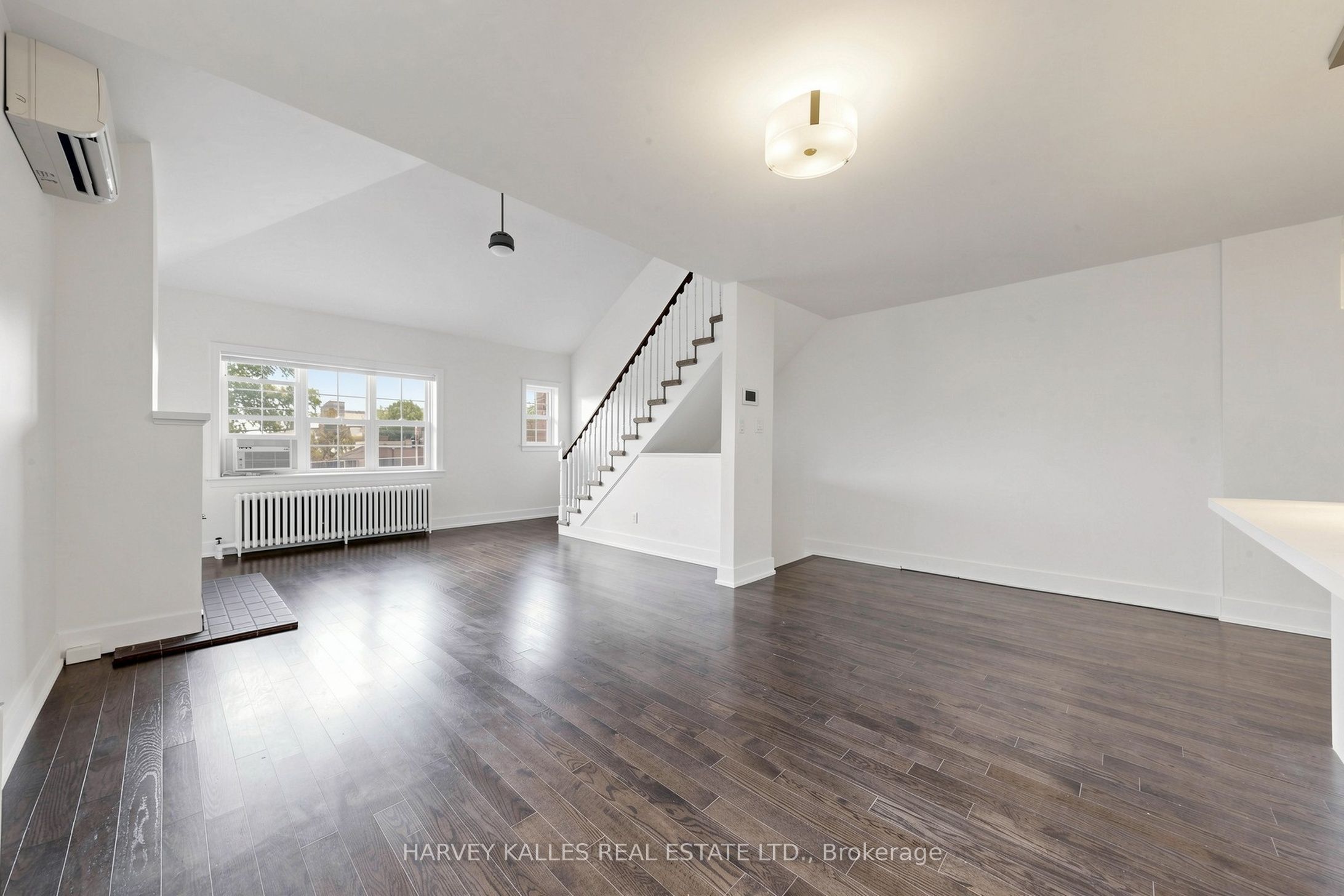 1170 Avenue Road 2 Property Photo 5