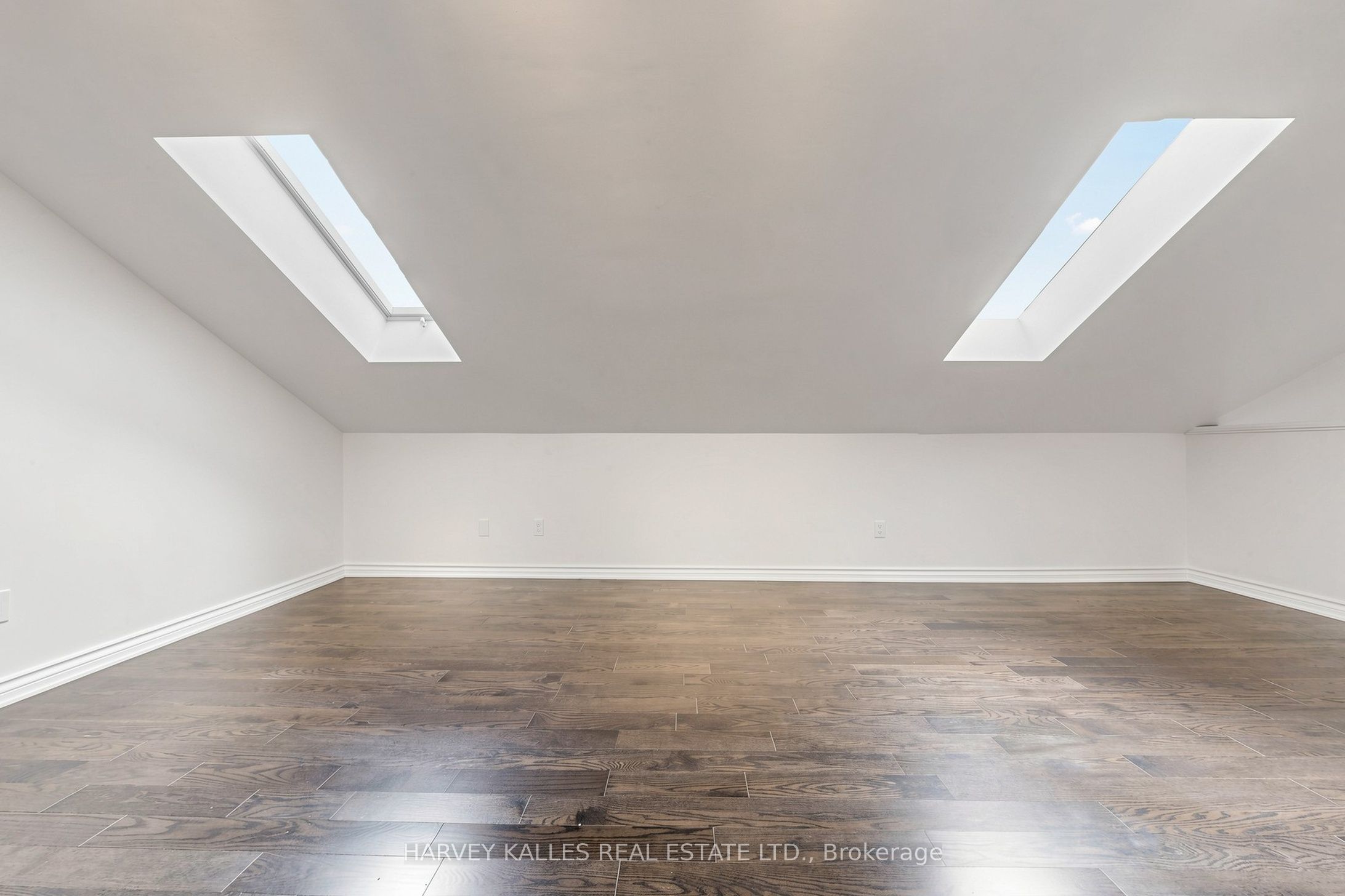 1170 Avenue Road 2 Property Photo 28