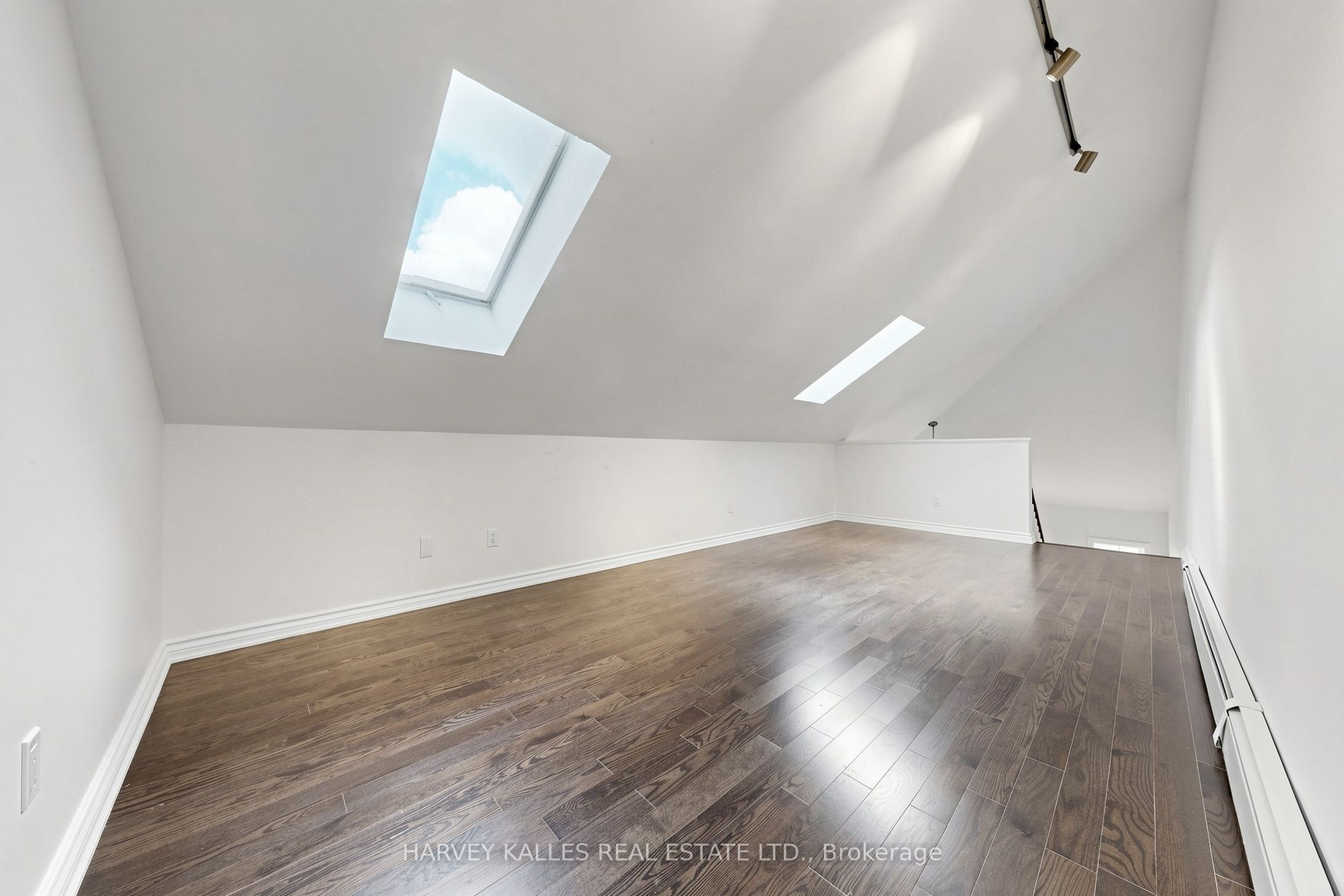1170 Avenue Road 2 Property Photo 29