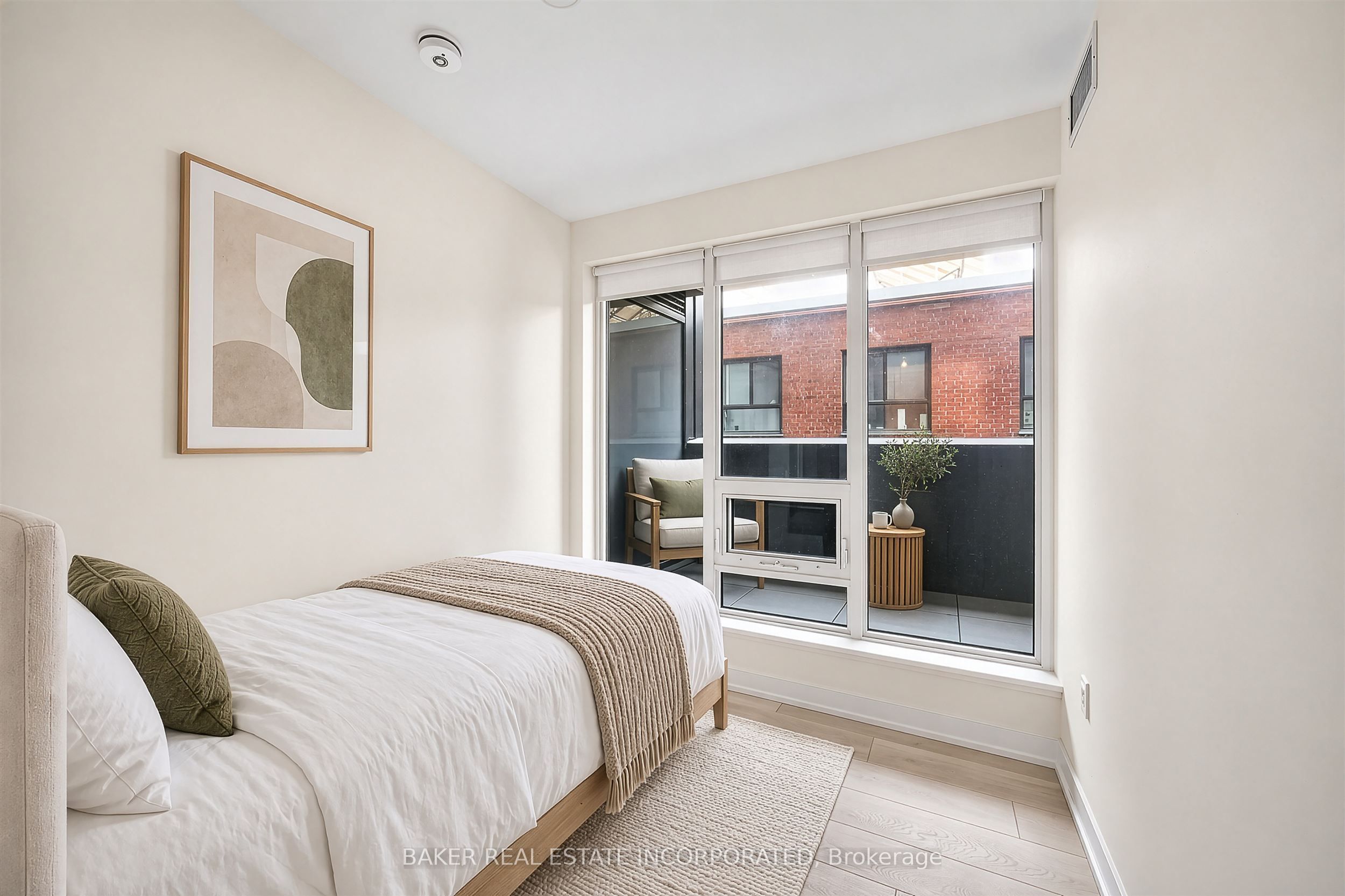 127 Broadway Avenue 311 Property Photo 5