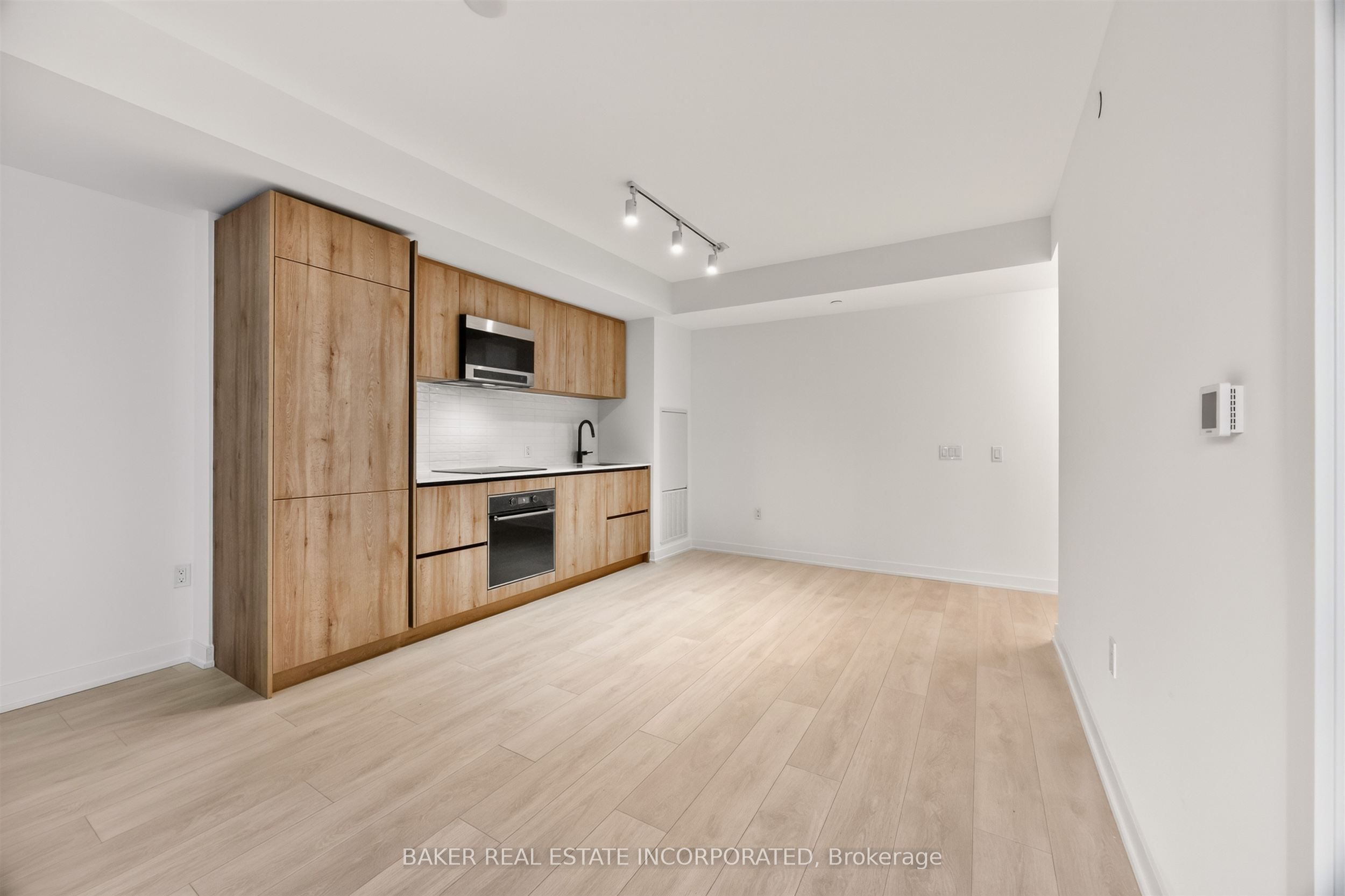127 Broadway Avenue 311 Property Photo 8