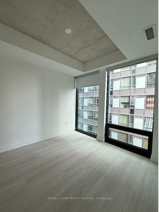 284 King Street E 602 Property Photo 10