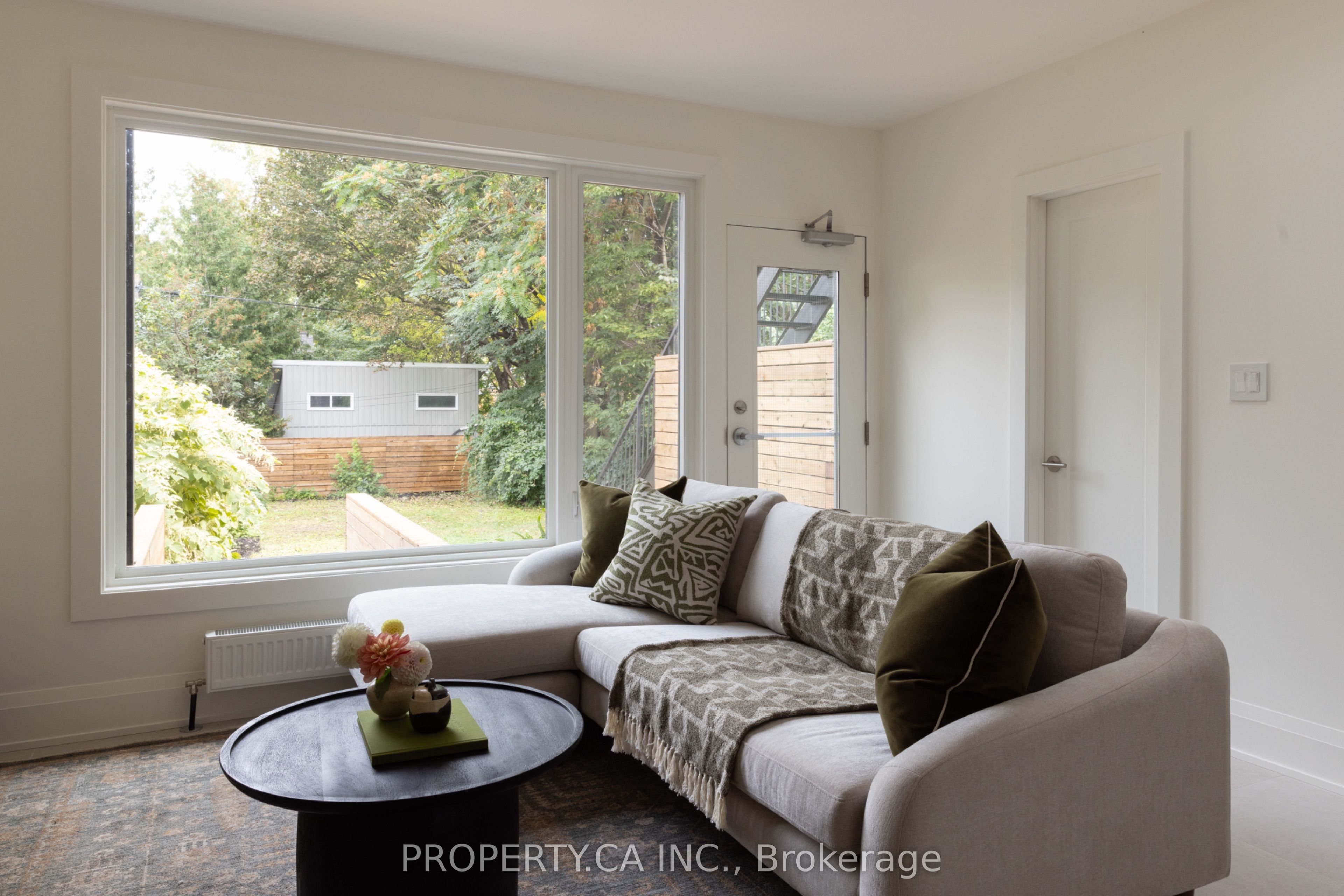 197 Roxton Road Property Photo 12