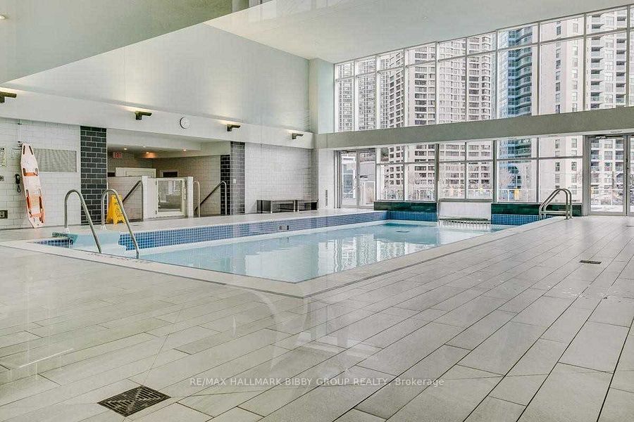 208 Queens Quay W 1911 Property Photo 41