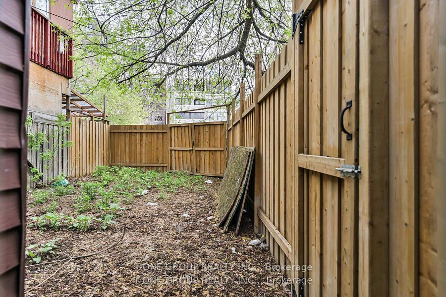 15 Kensington Avenue Property Photo 15