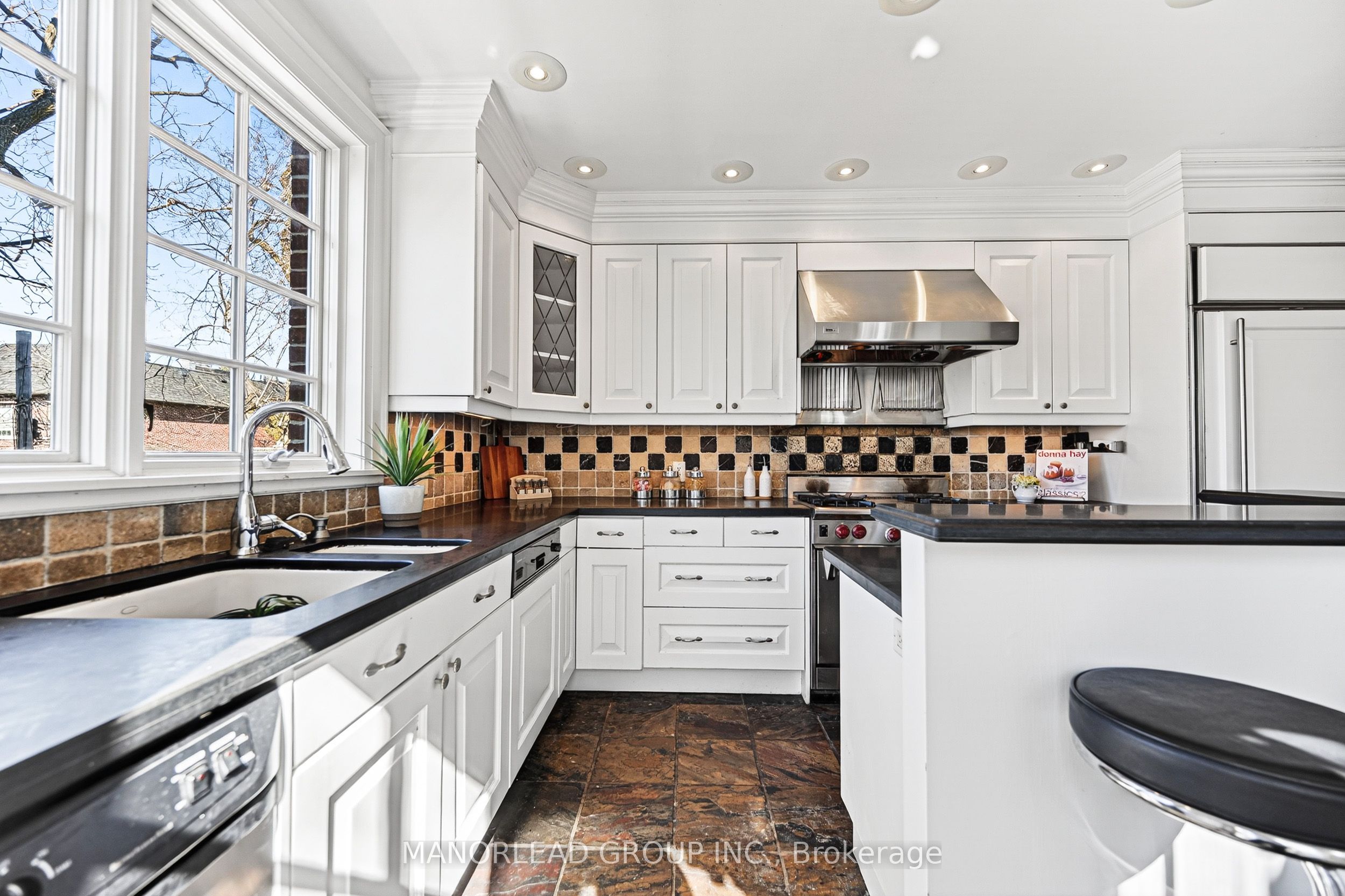 8 Killarney Road Property Photo 14