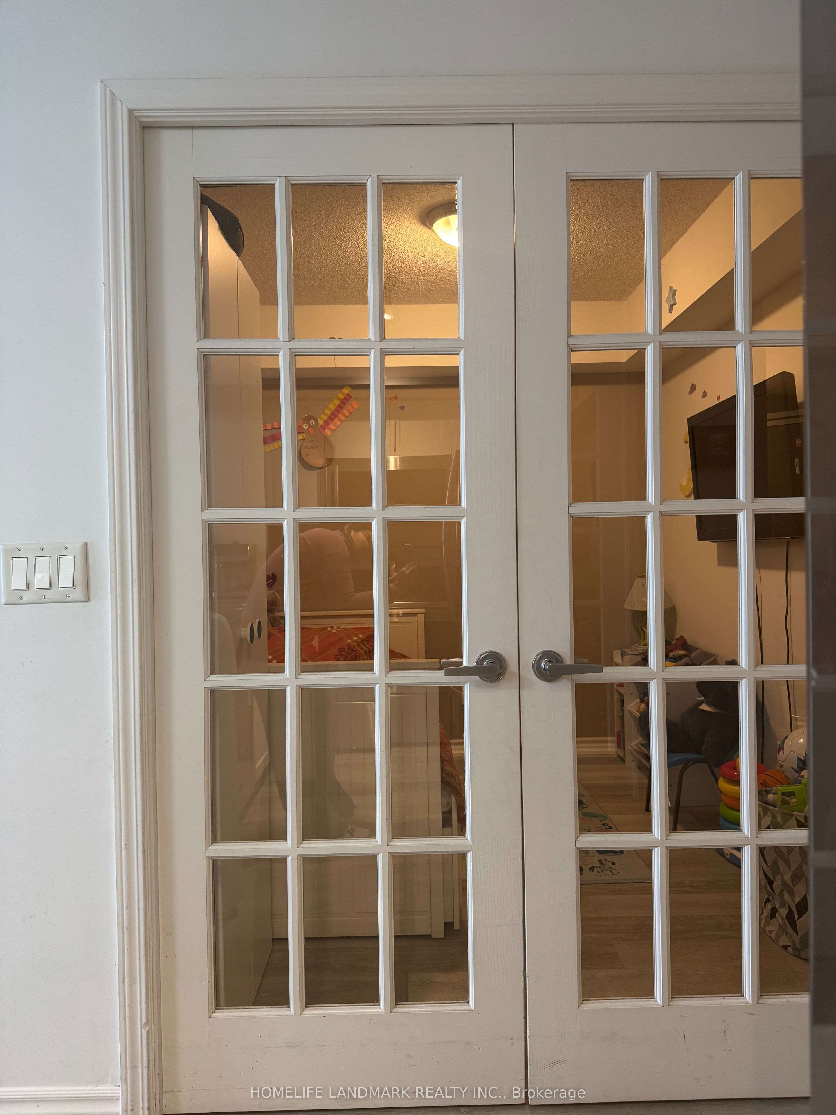 17 Barberry Place # 405 Property Photo 18