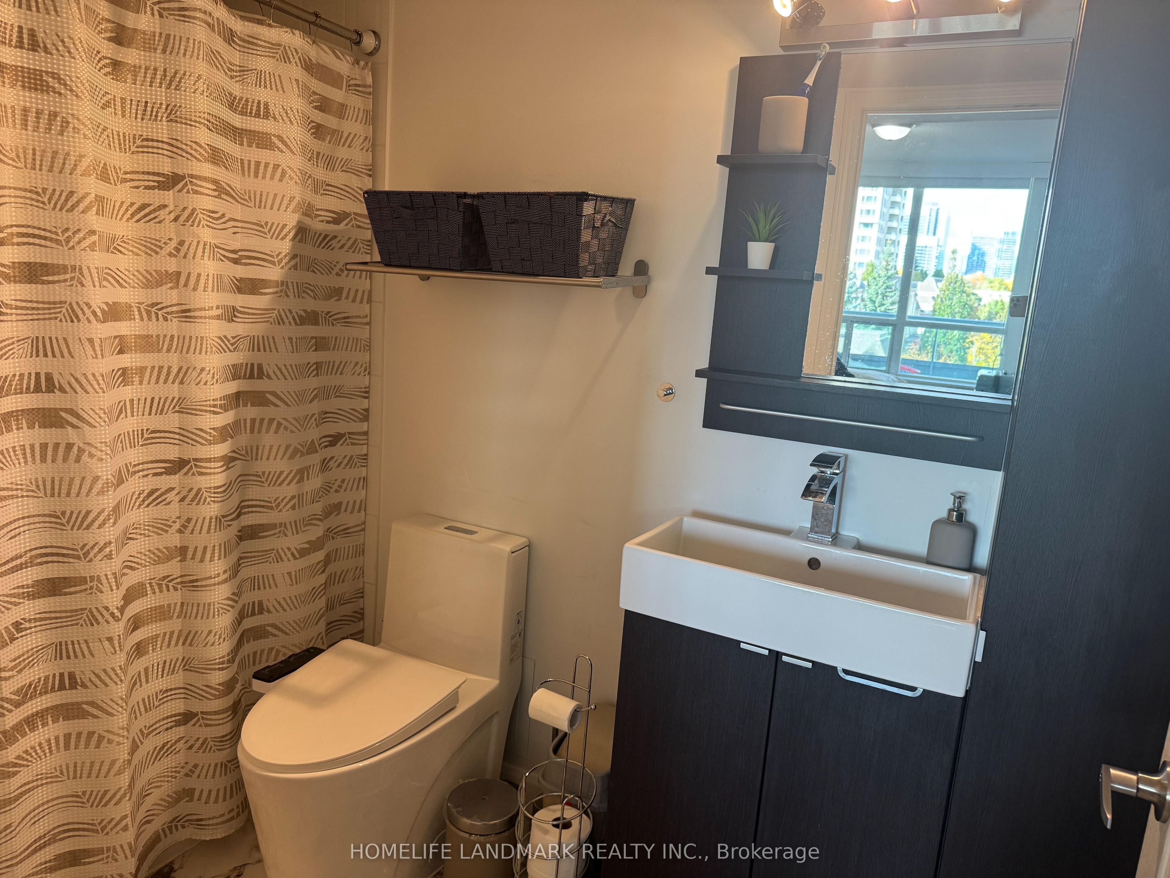 17 Barberry Place # 405 Property Photo 28