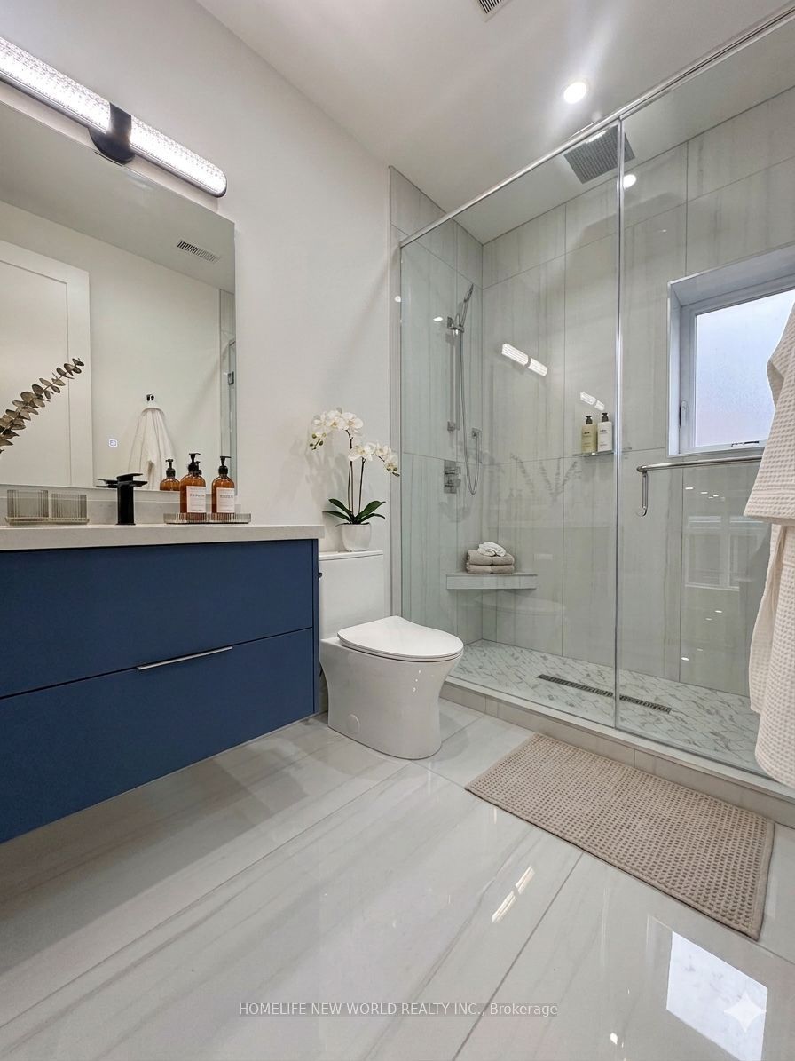 150 Viewmount Avenue Property Photo 8