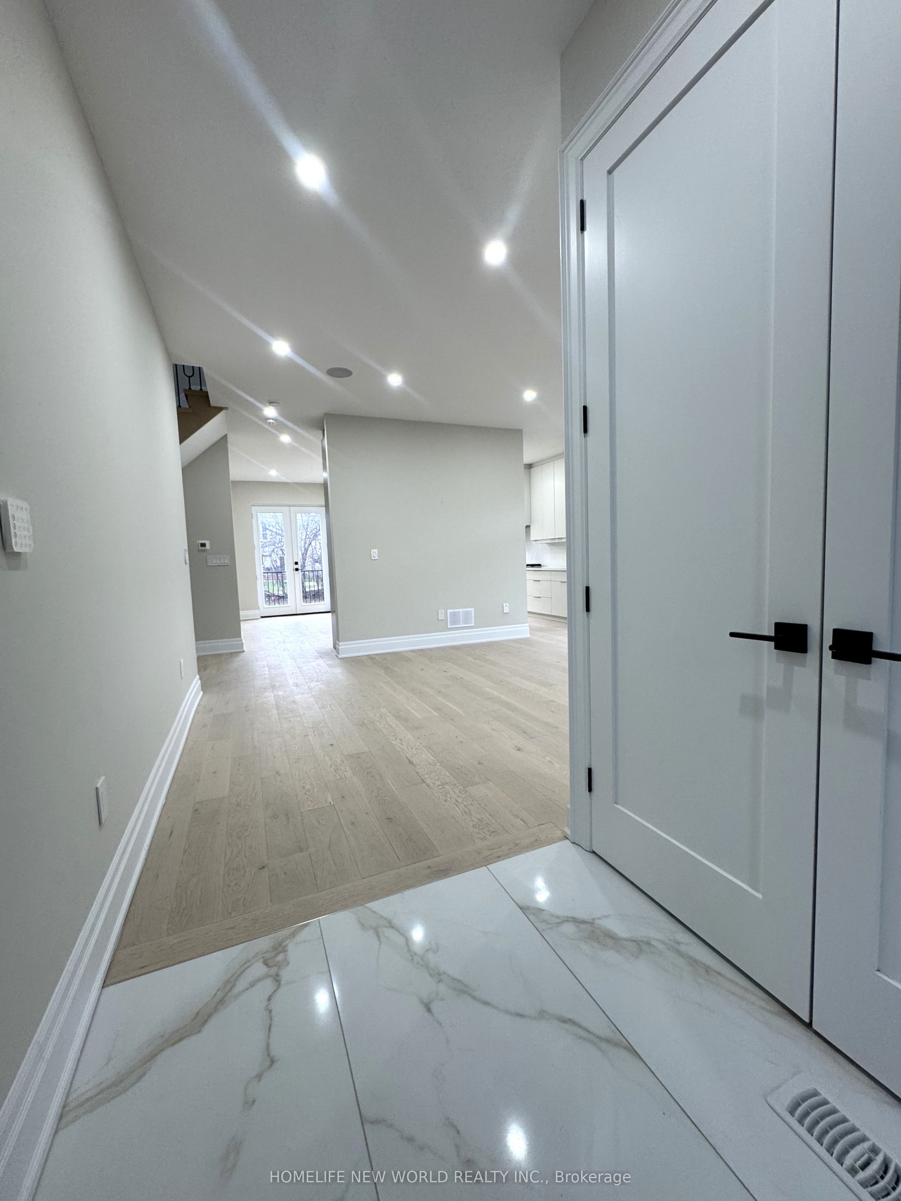 150 Viewmount Avenue Property Photo 15