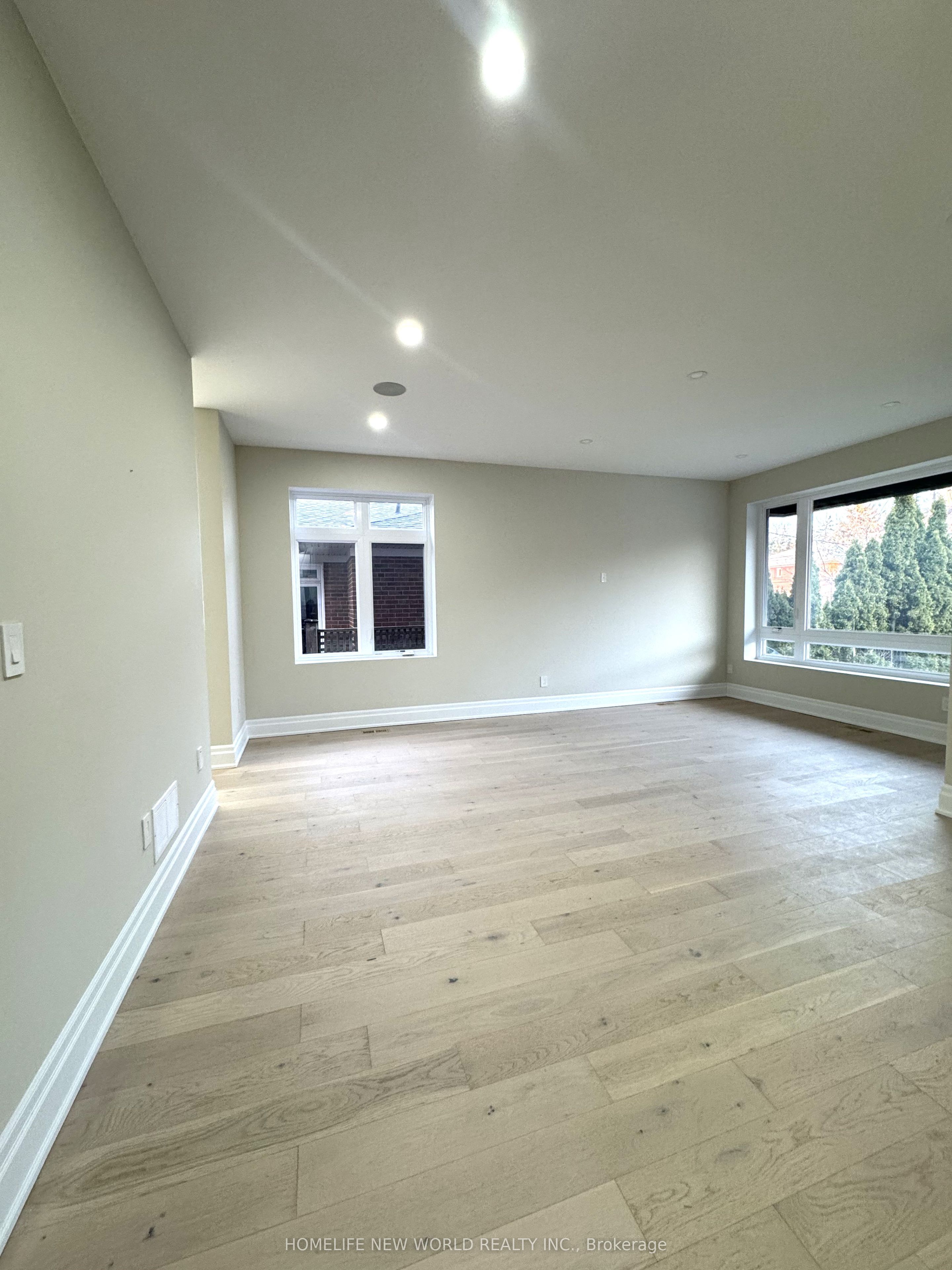150 Viewmount Avenue Property Photo 18