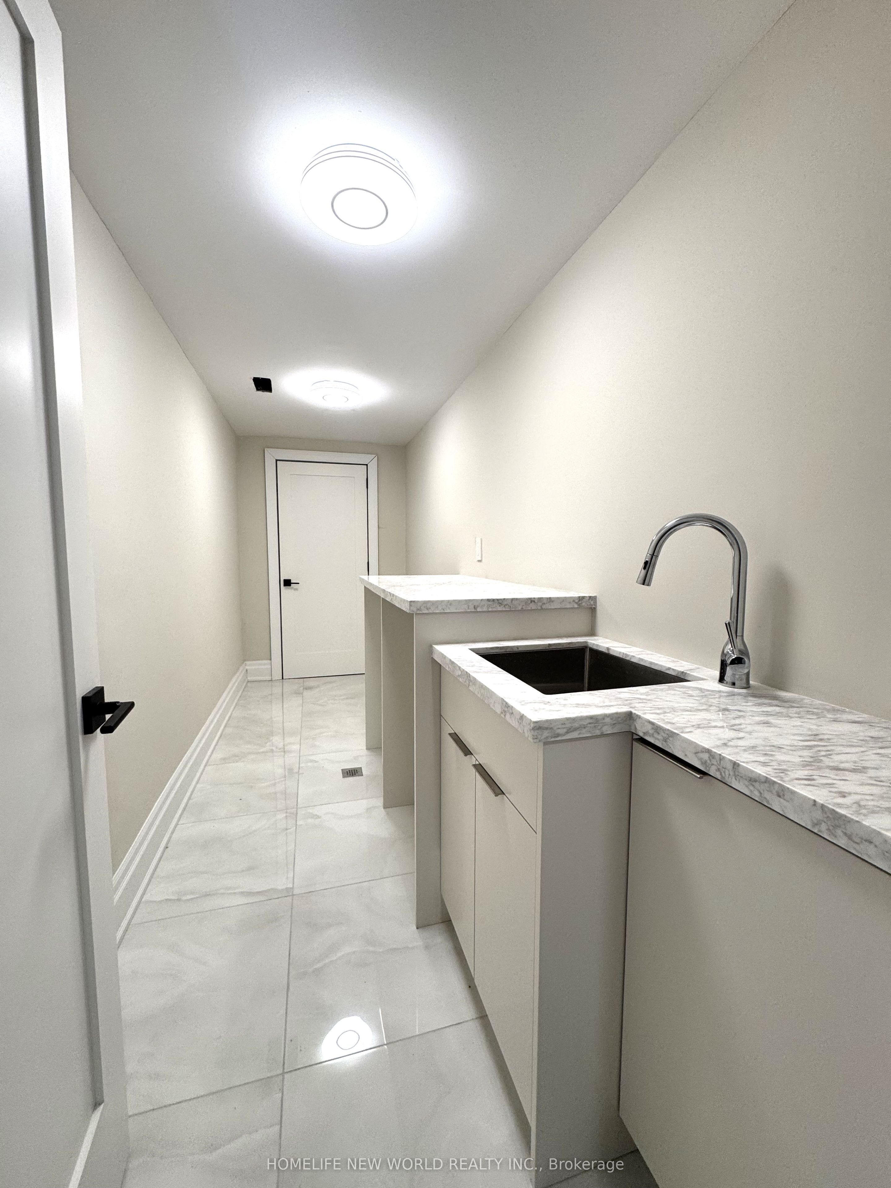 150 Viewmount Avenue Property Photo 25