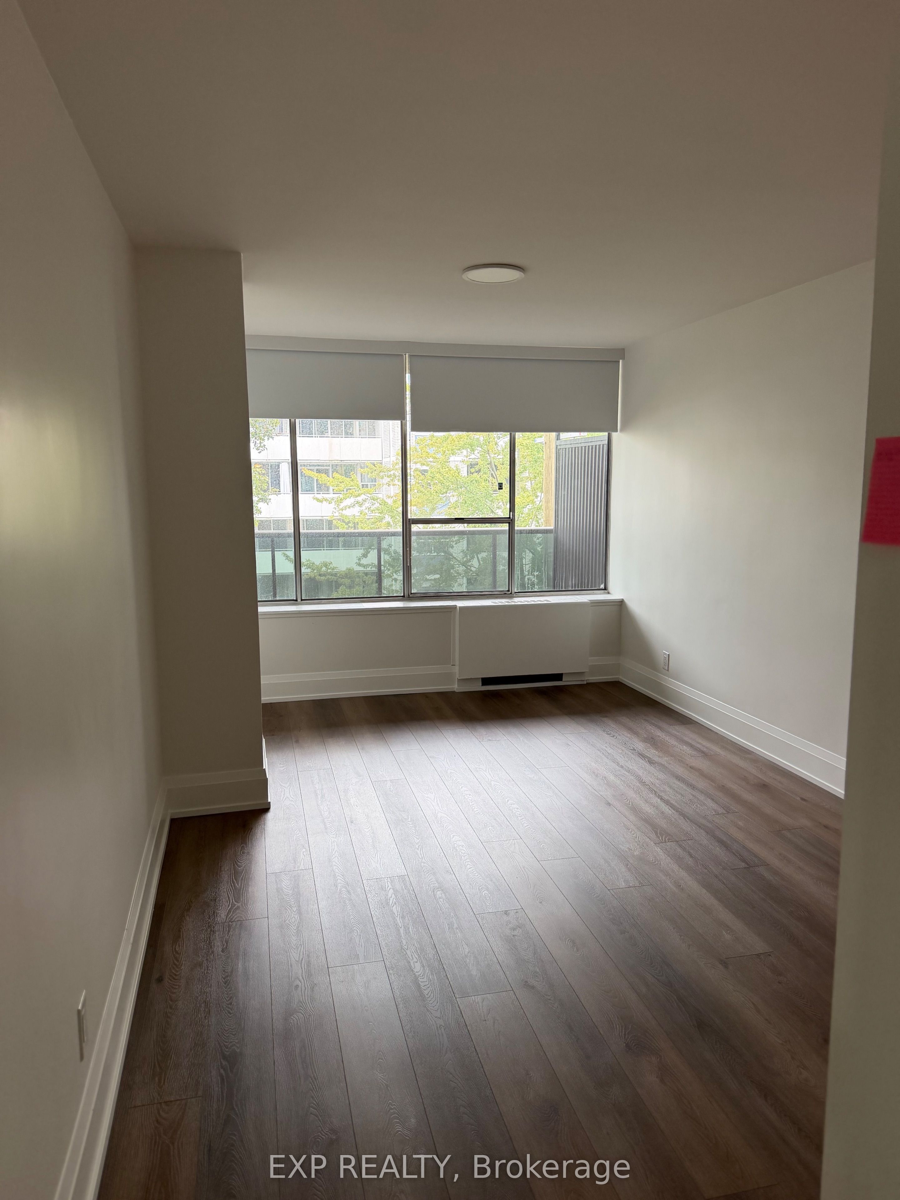 60 Montclair Avenue 404 Property Photo 8