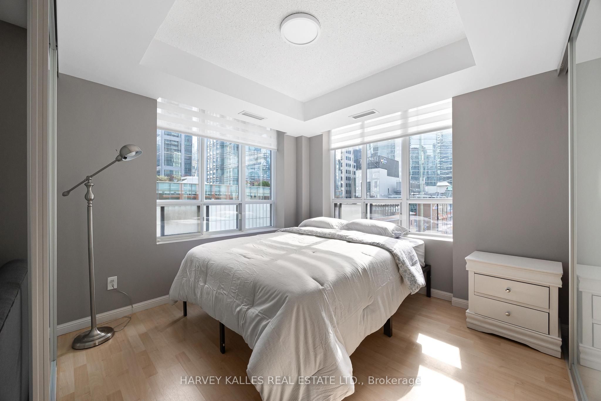 140 Simcoe Street 515 Property Photo 20