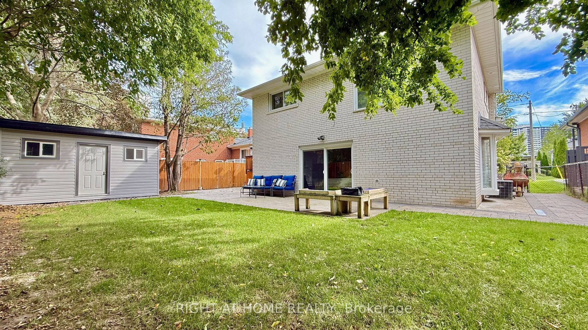 24 Stonedene Boulevard Property Photo 48