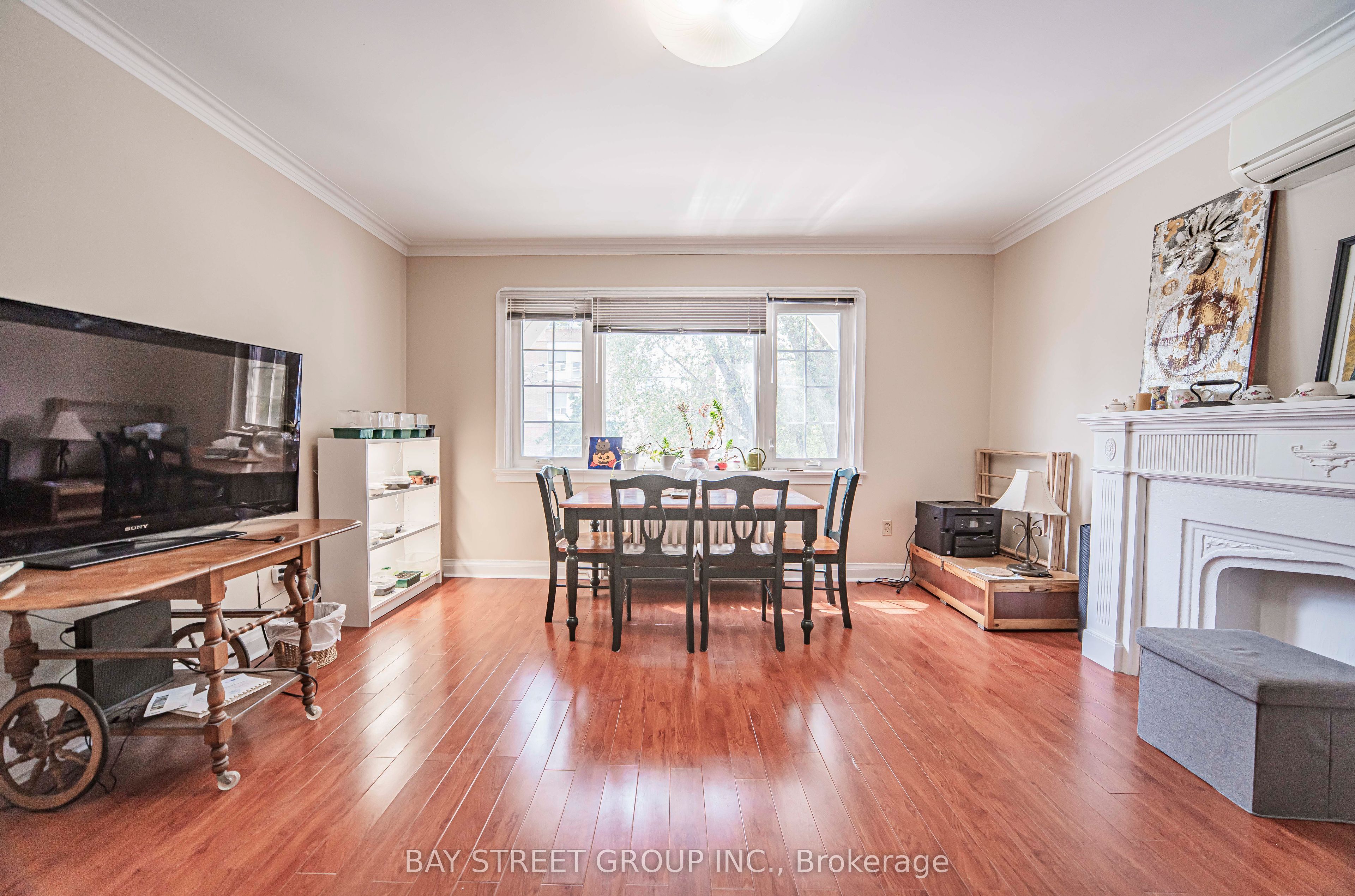 65 Spadina Road Property Photo 3