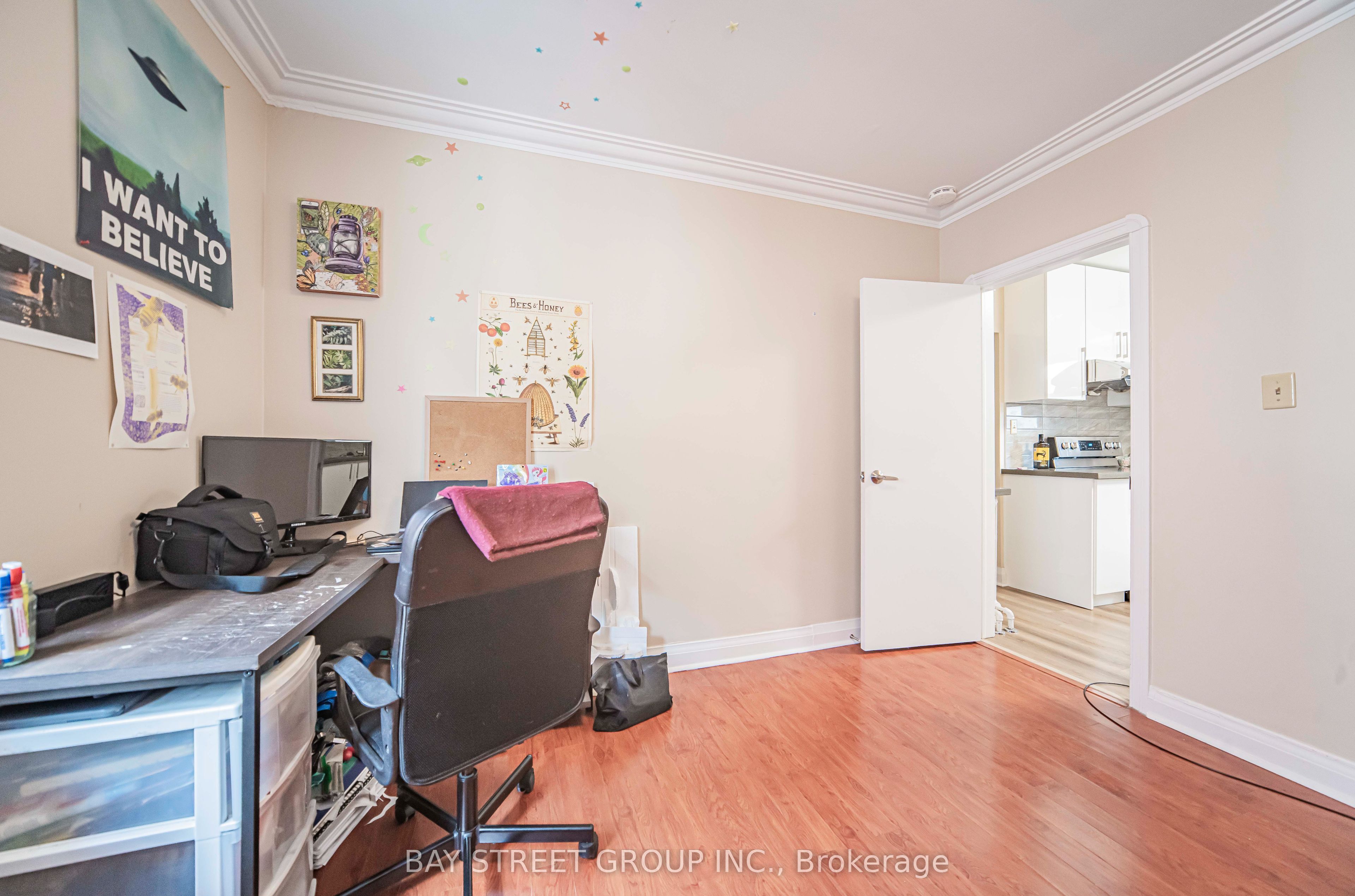 65 Spadina Road Property Photo 14