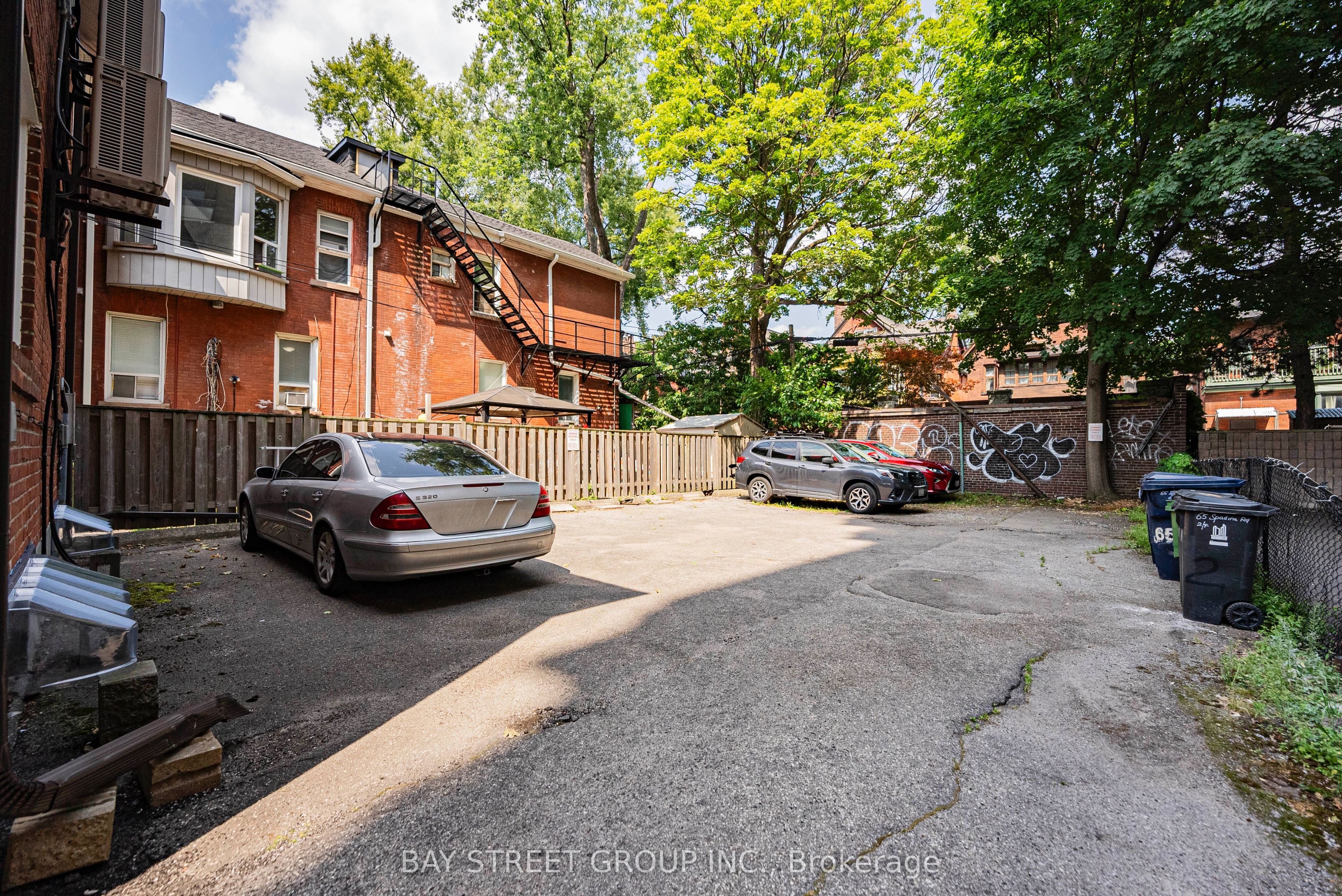 65 Spadina Road Property Photo 21