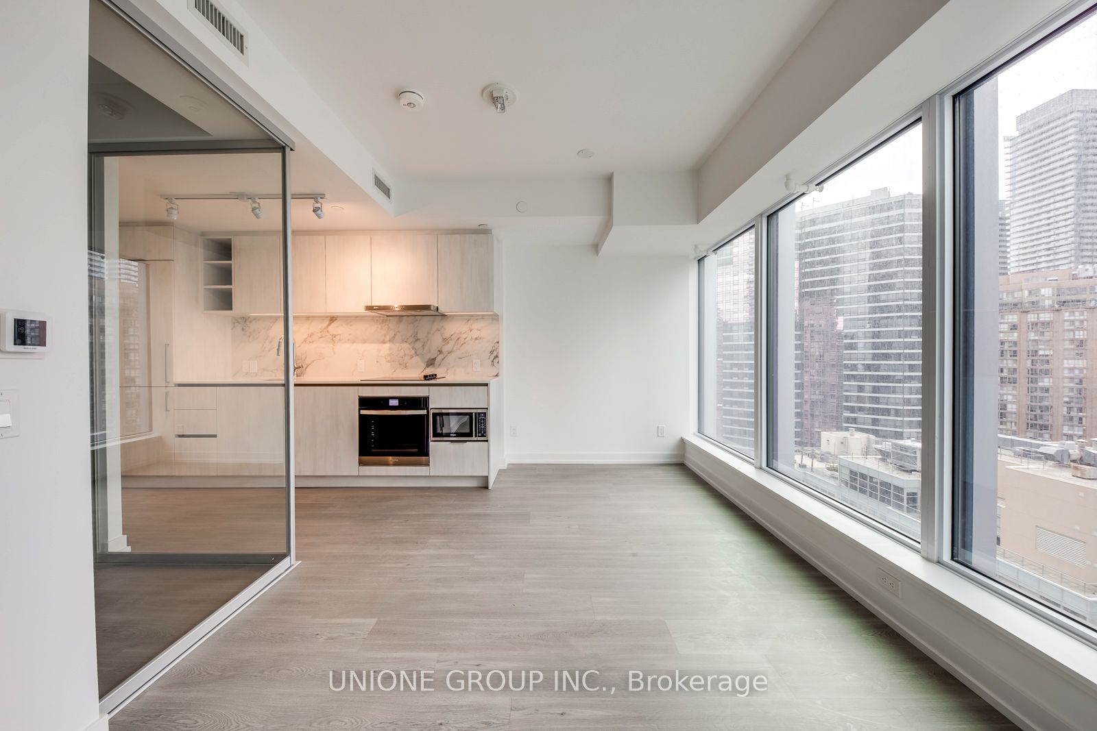 8 Wellesley Street W 2506 Property Photo 13