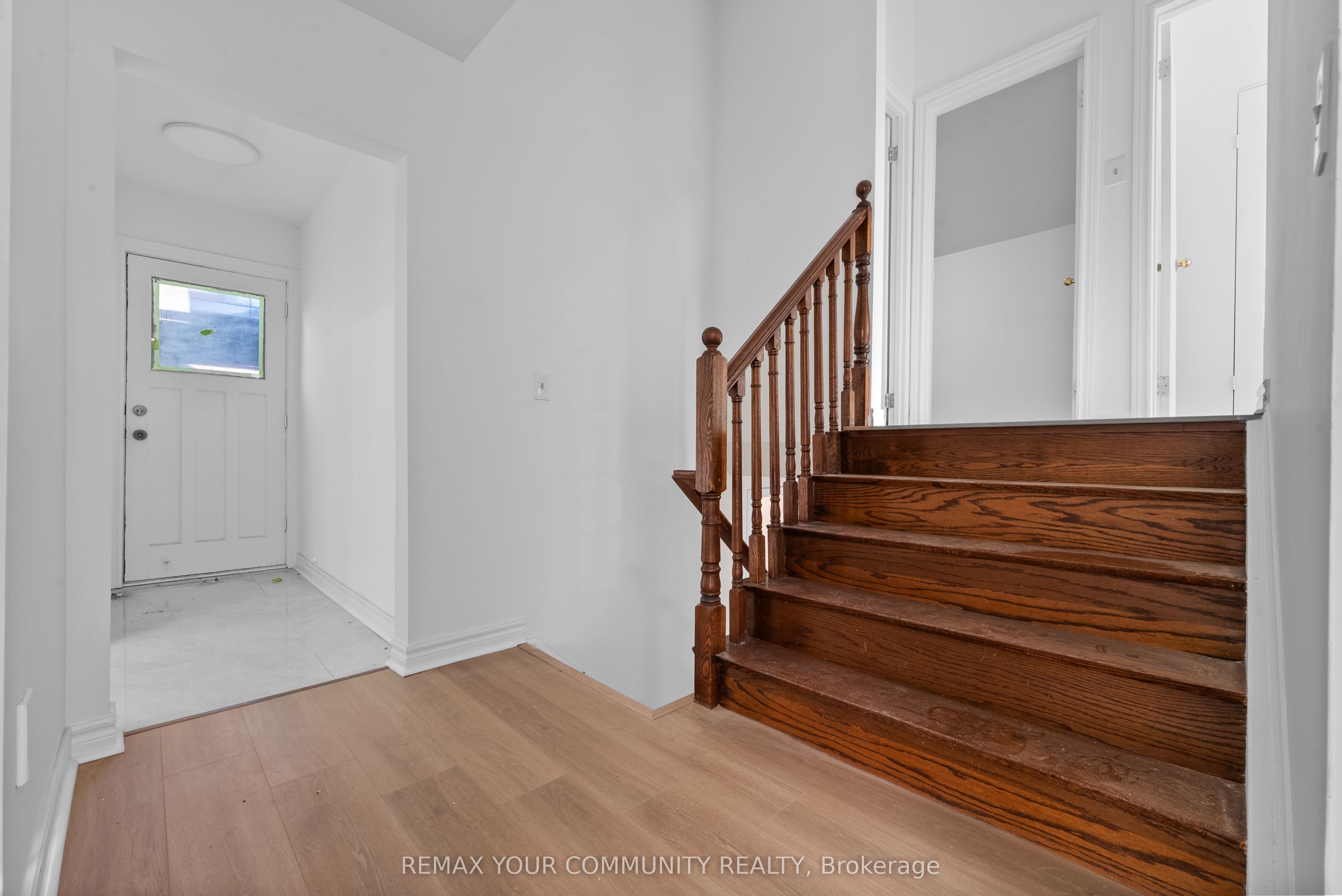 2 Lisburn Crescent Property Photo 6
