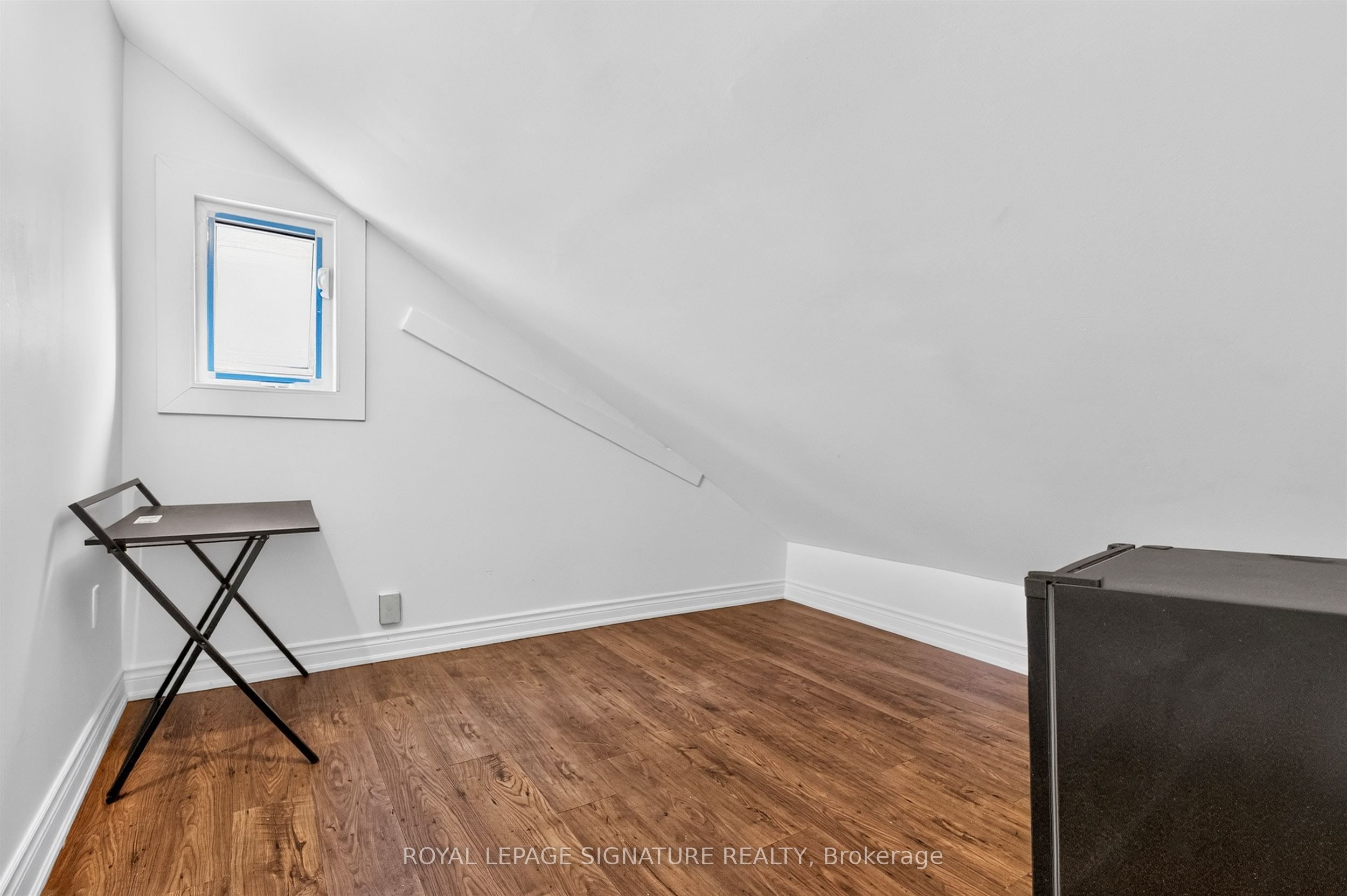 212 Lippincott Street Property Photo 11