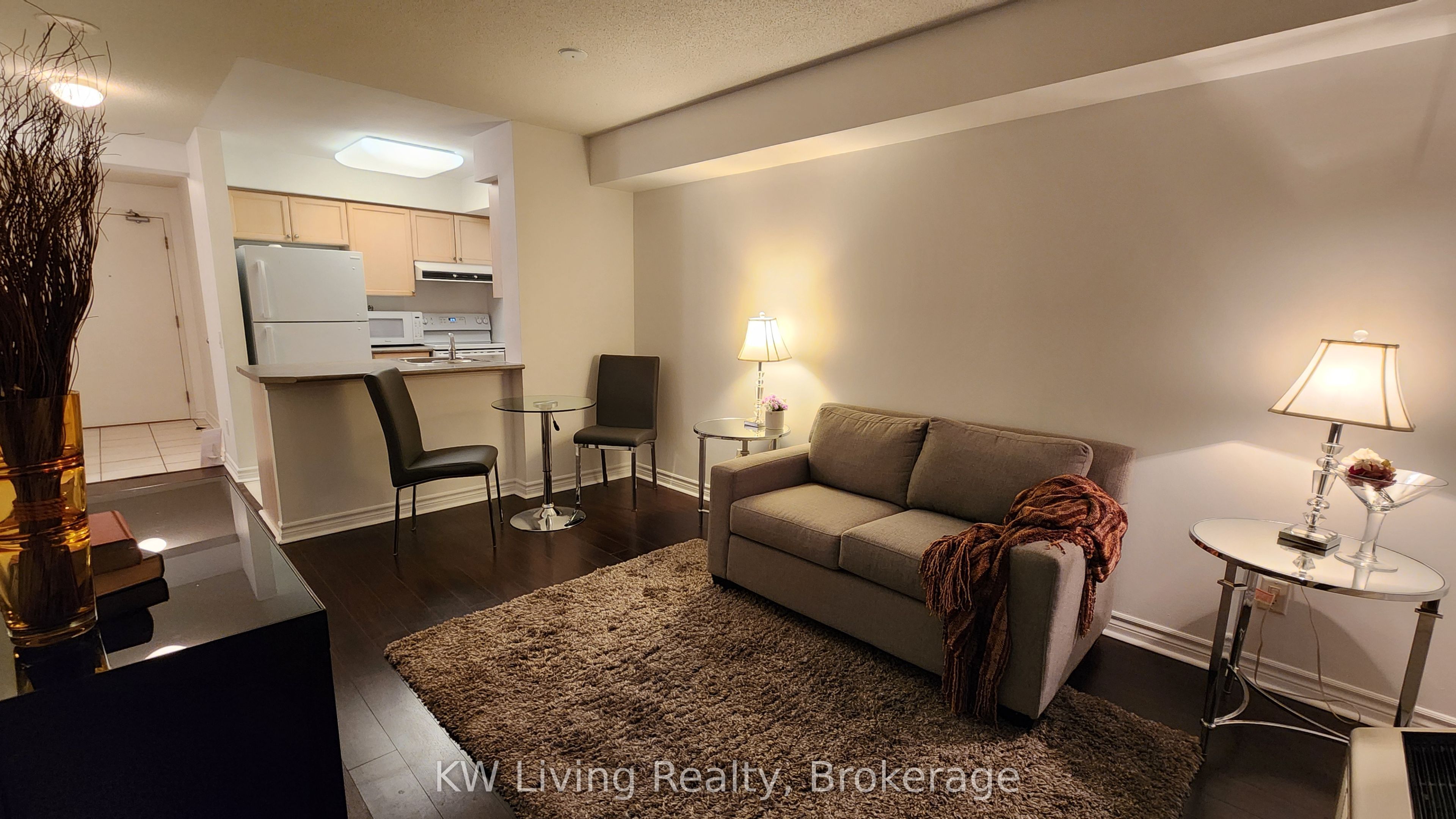 155 Beecroft Road 1601 Property Photo 3