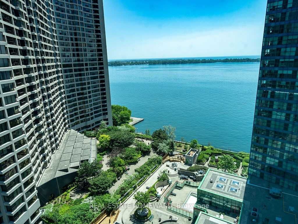 77 Harbour Square 2403 Property Photo 11