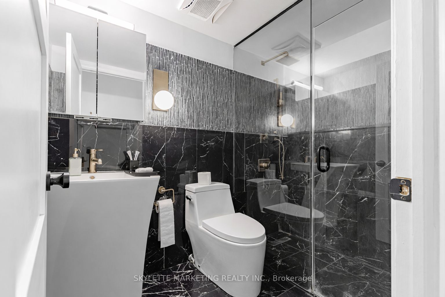 3 Everson Drive 107 Property Photo 10