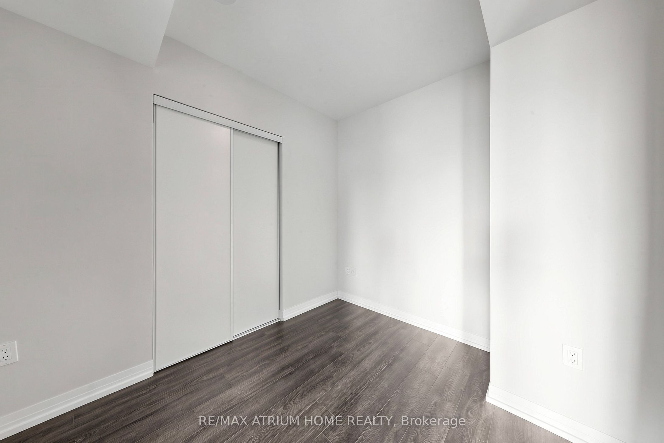 251 Jarvis Street 3609 Property Photo 19