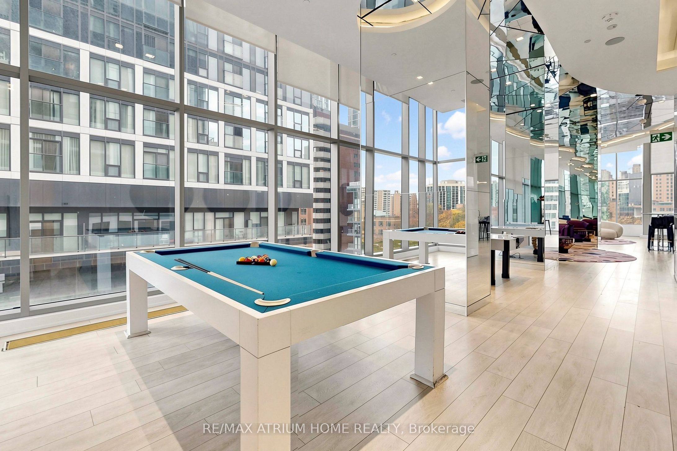 251 Jarvis Street 3609 Property Photo 40