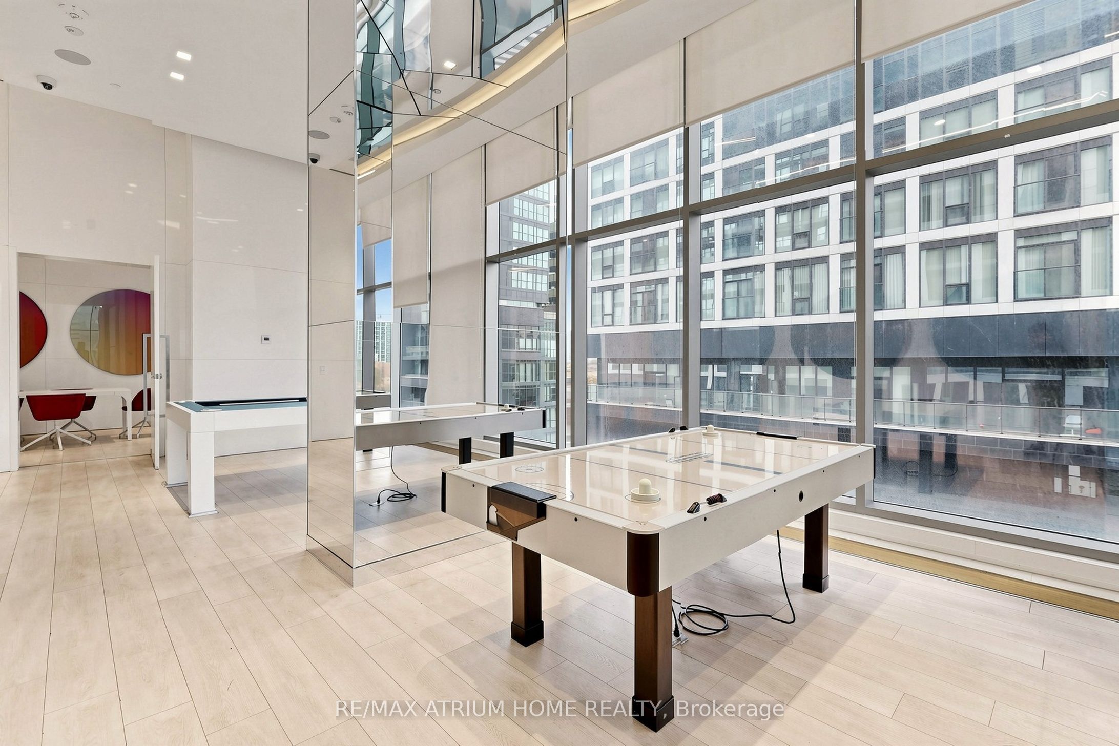 251 Jarvis Street 3609 Property Photo 41