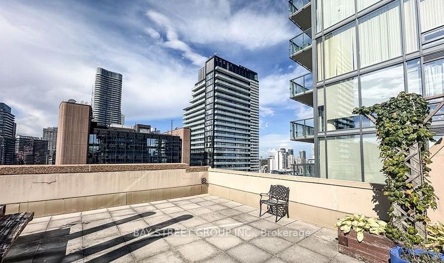 25 Grenville Street 1106 Property Photo 18
