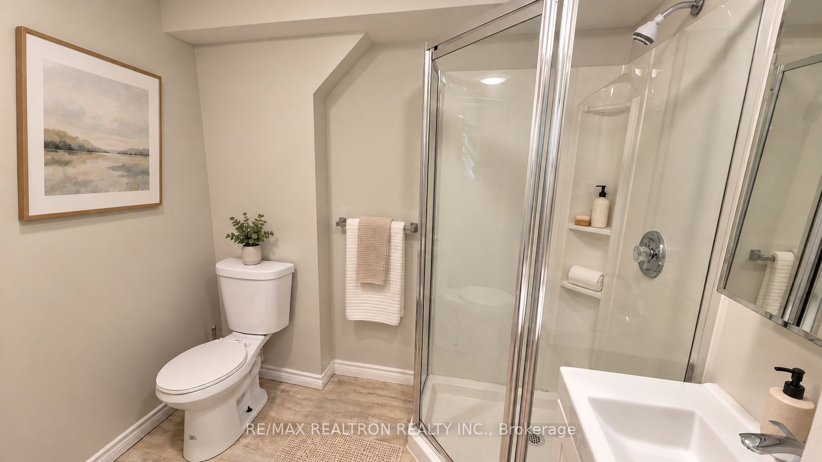 1047 Davenport Road Property Photo 7