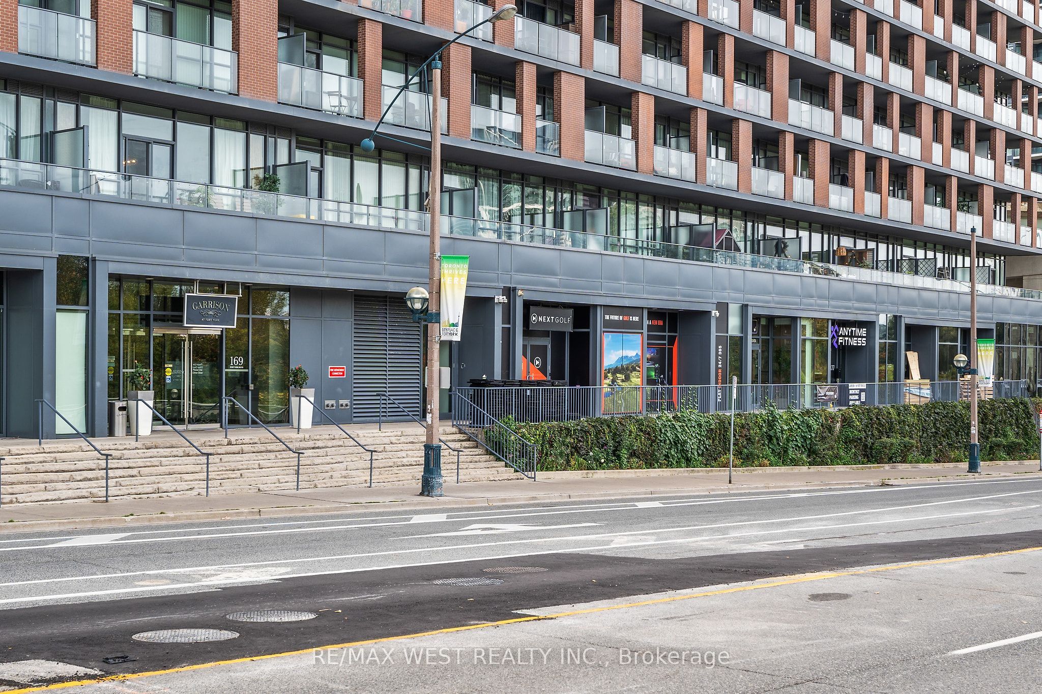 169 Fort York Boulevard 1002 Property Photo 3