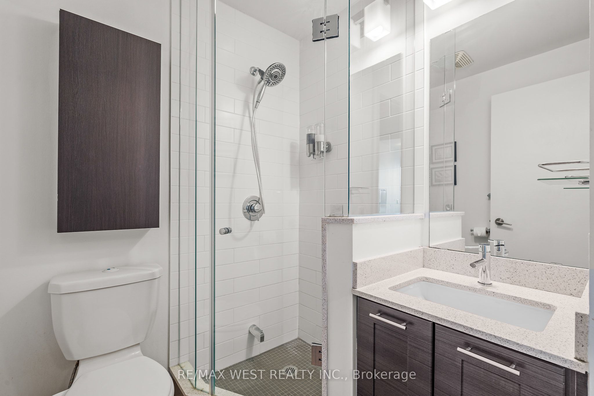 169 Fort York Boulevard 1002 Property Photo 8