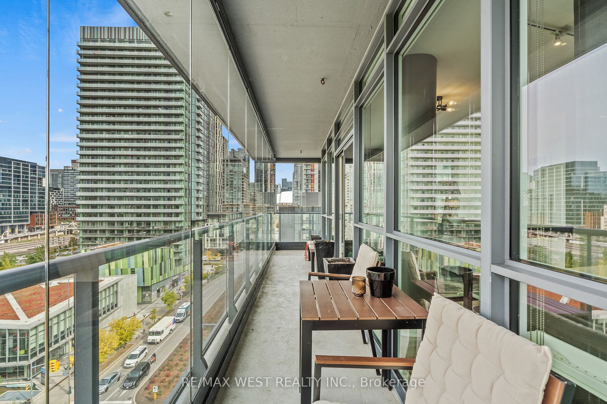 169 Fort York Boulevard 1002 Property Photo 23