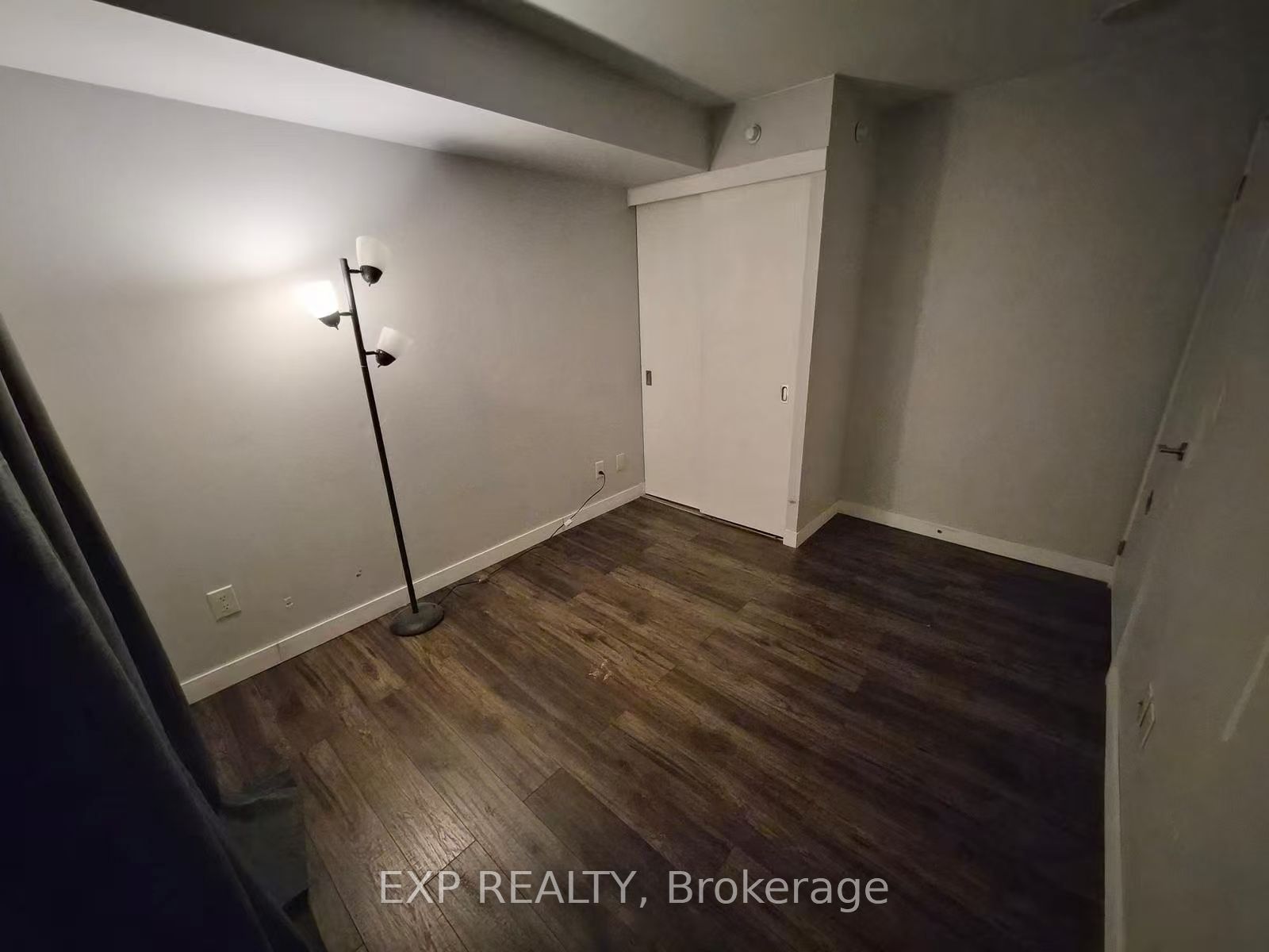 170 Fort York Boulevard 413 Property Photo 8