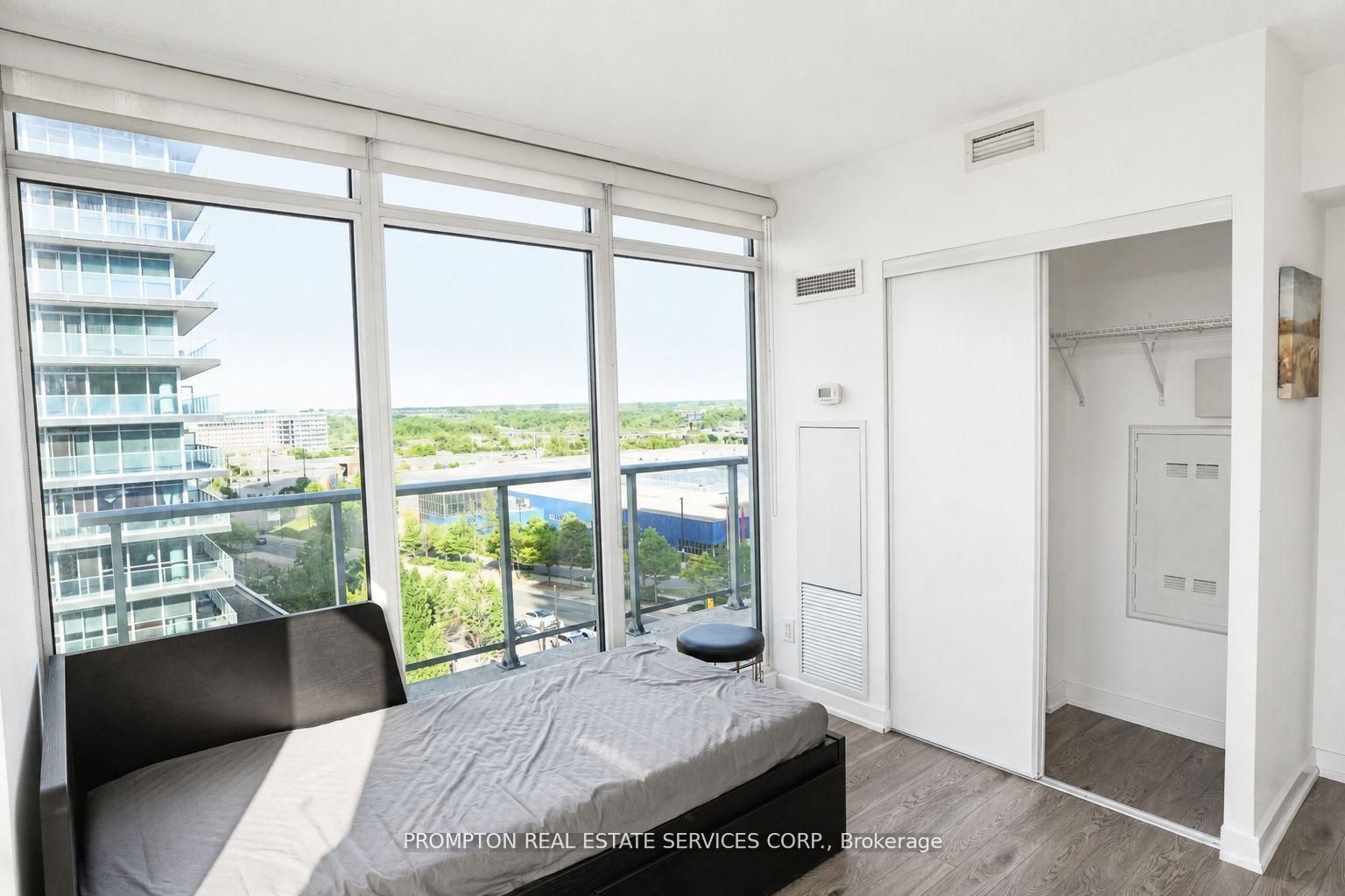72 Esther Shiner Boulevard 717 Property Photo 10